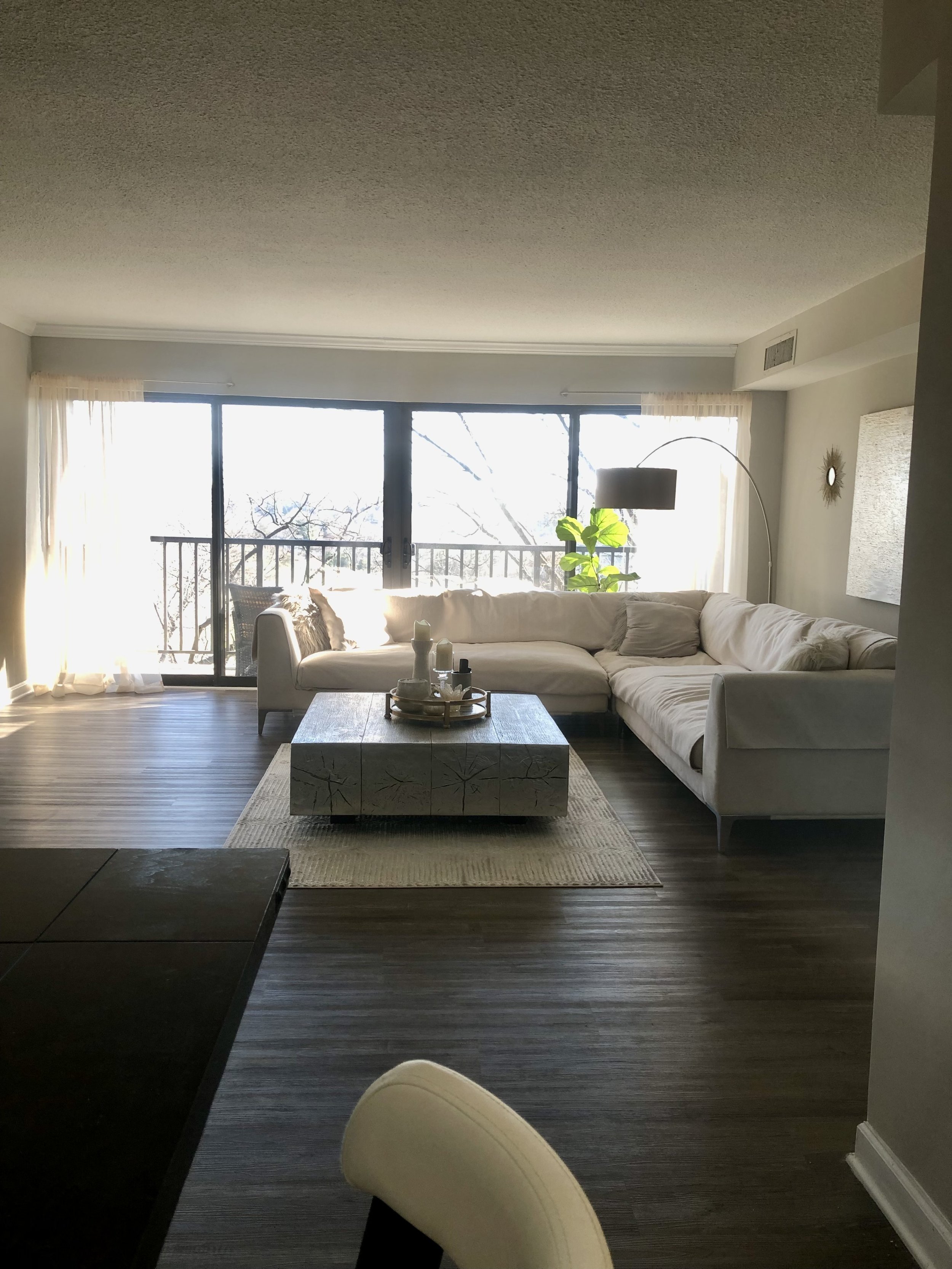 Looking for CF roommate in 2BD apartment in Arlington