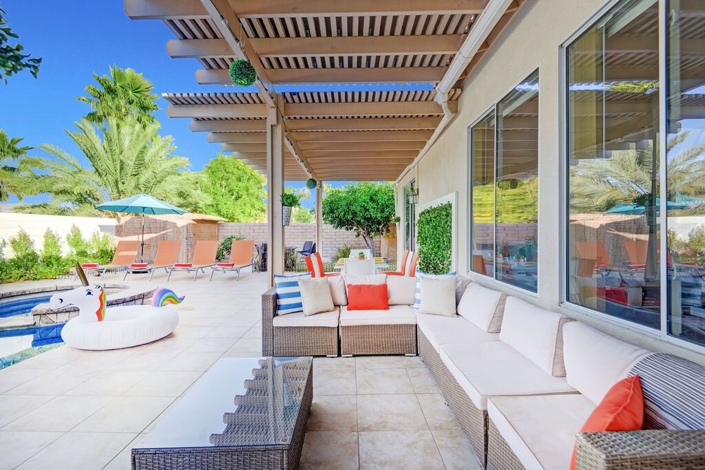 9 Tips To Prepare Your Household before you leave on vacation