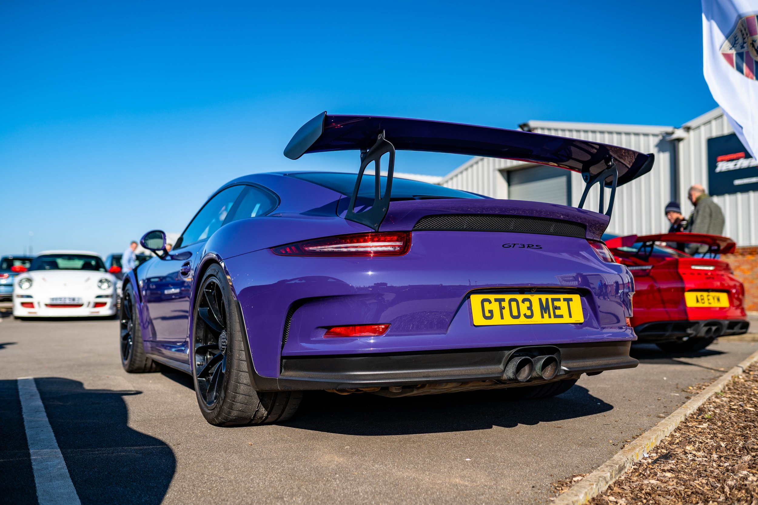 Porsches-3.jpg