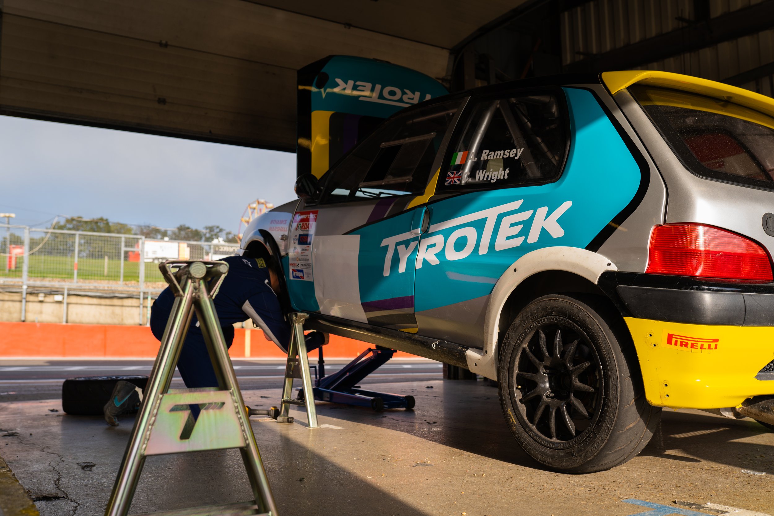 Brands Hatch-8.jpg