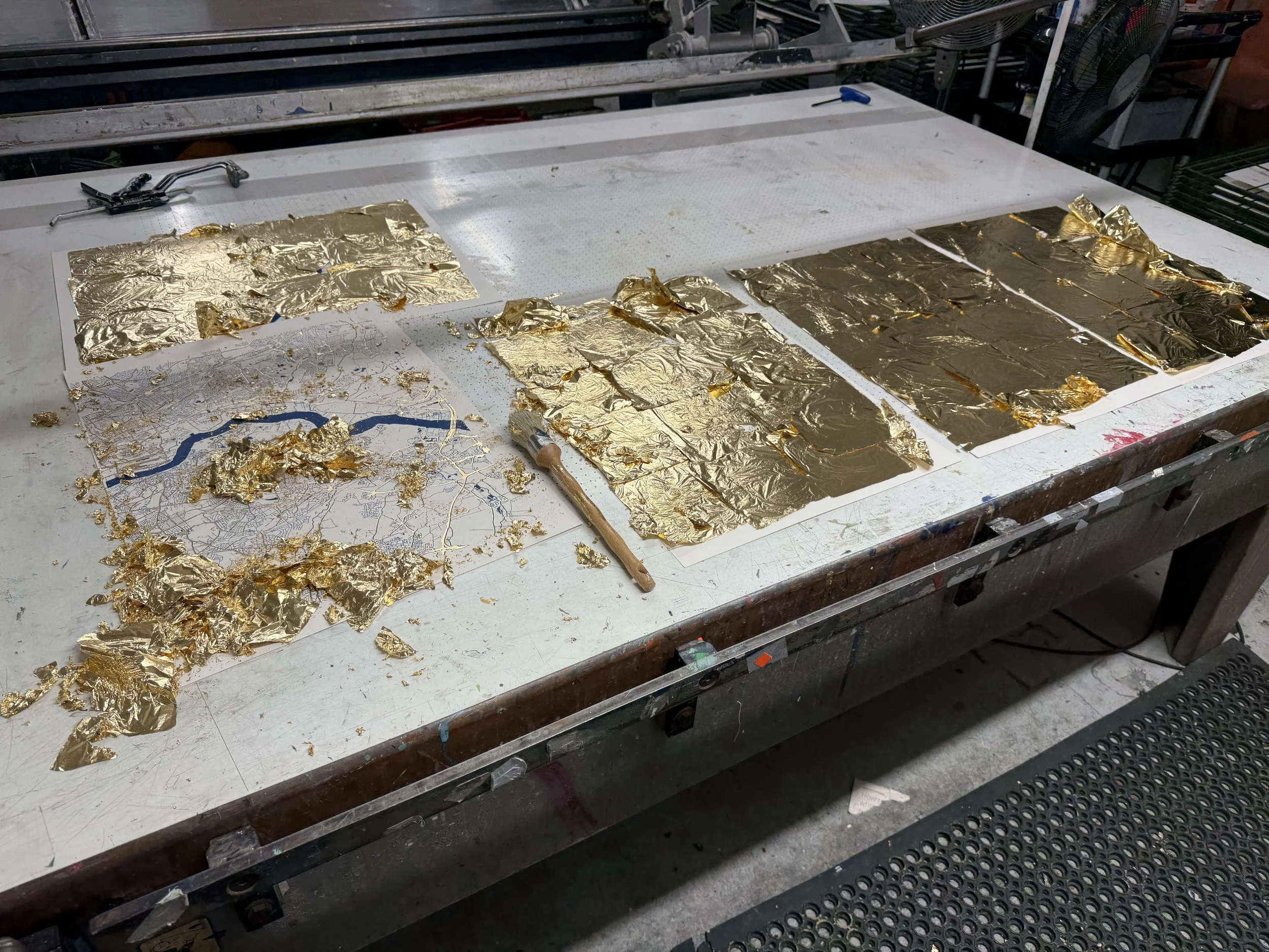 Batch production Gold leafing.