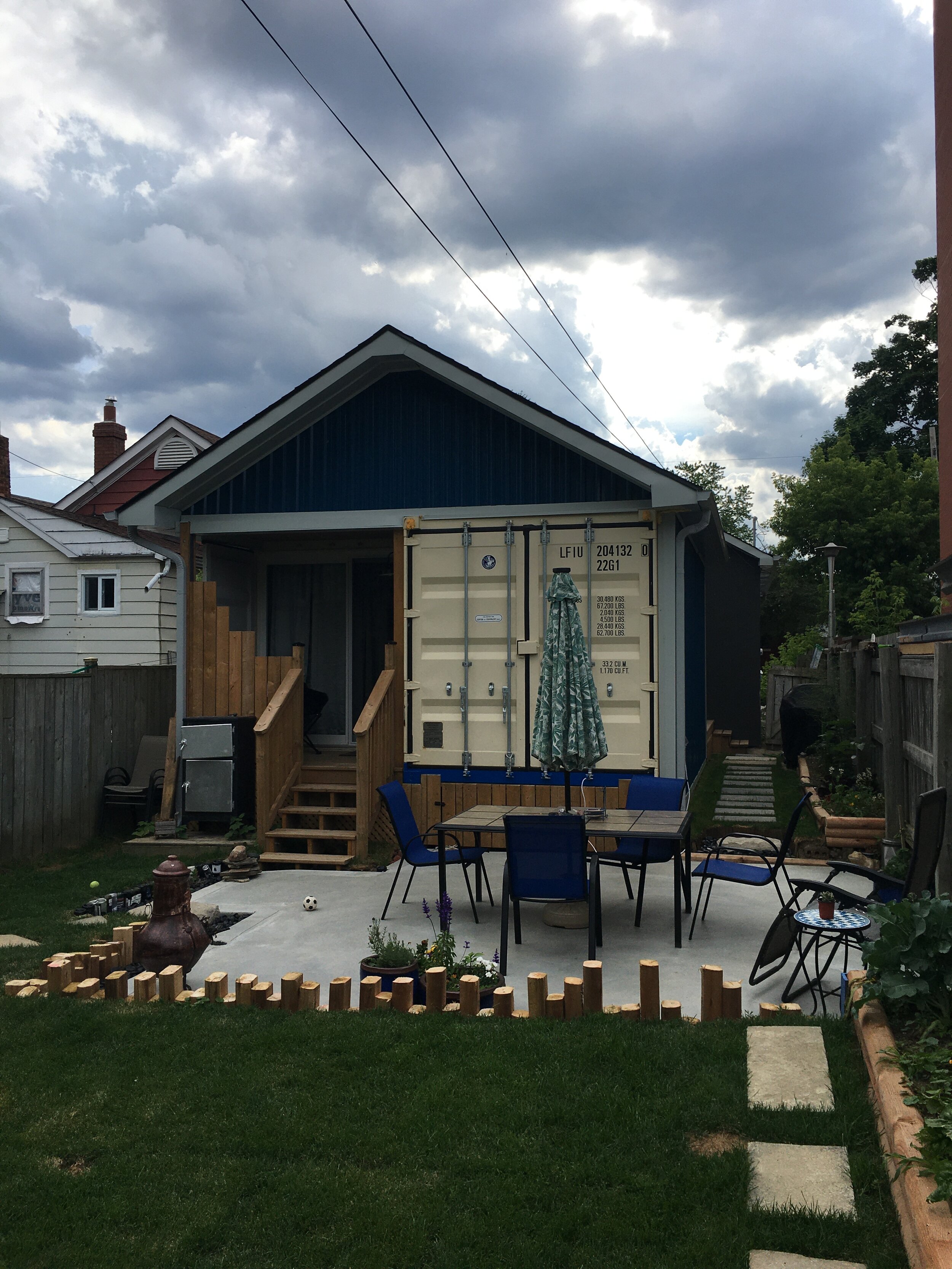 Container House Ontario - E2 Container Addition