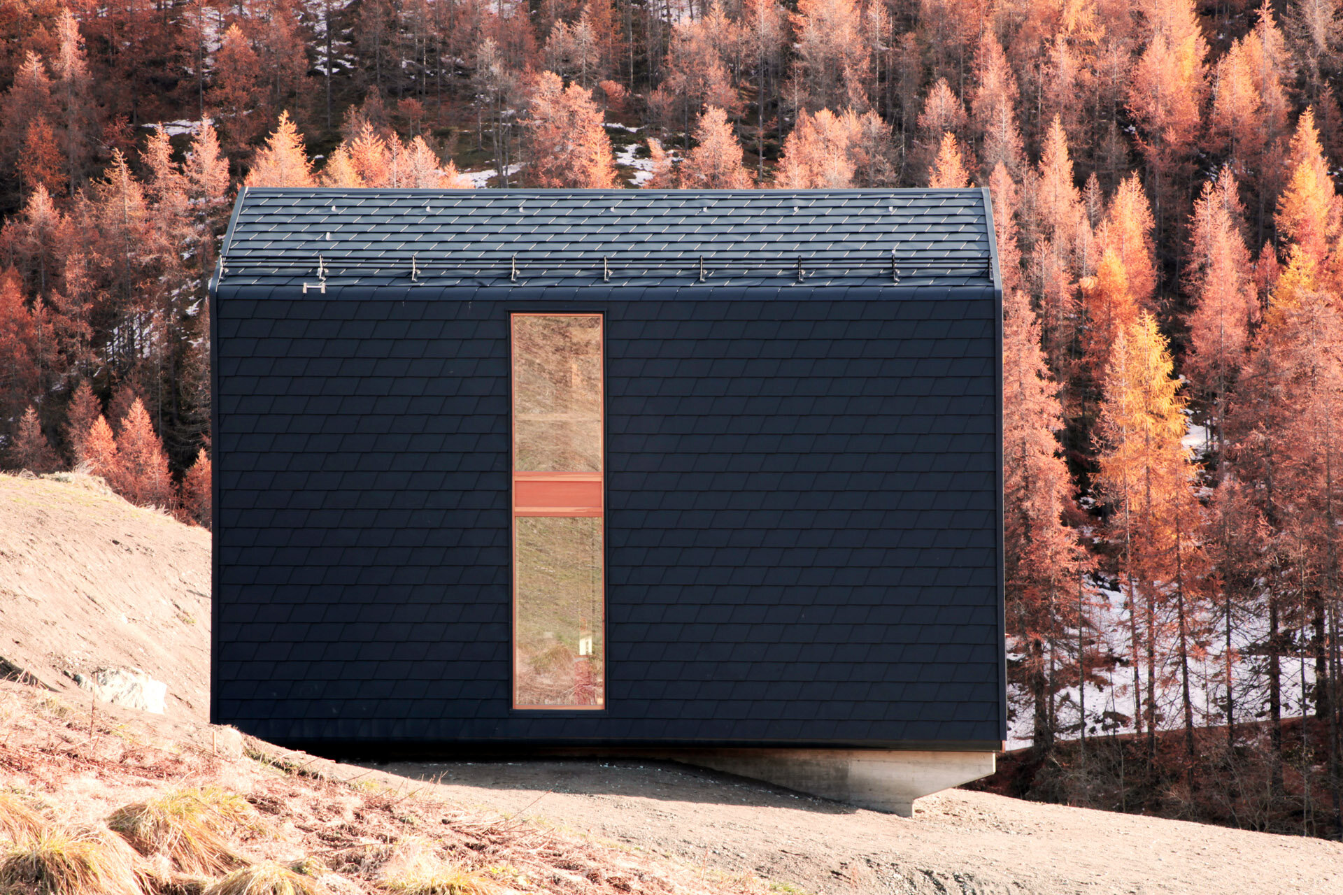 Leap Frame - 2 Bedroom Large