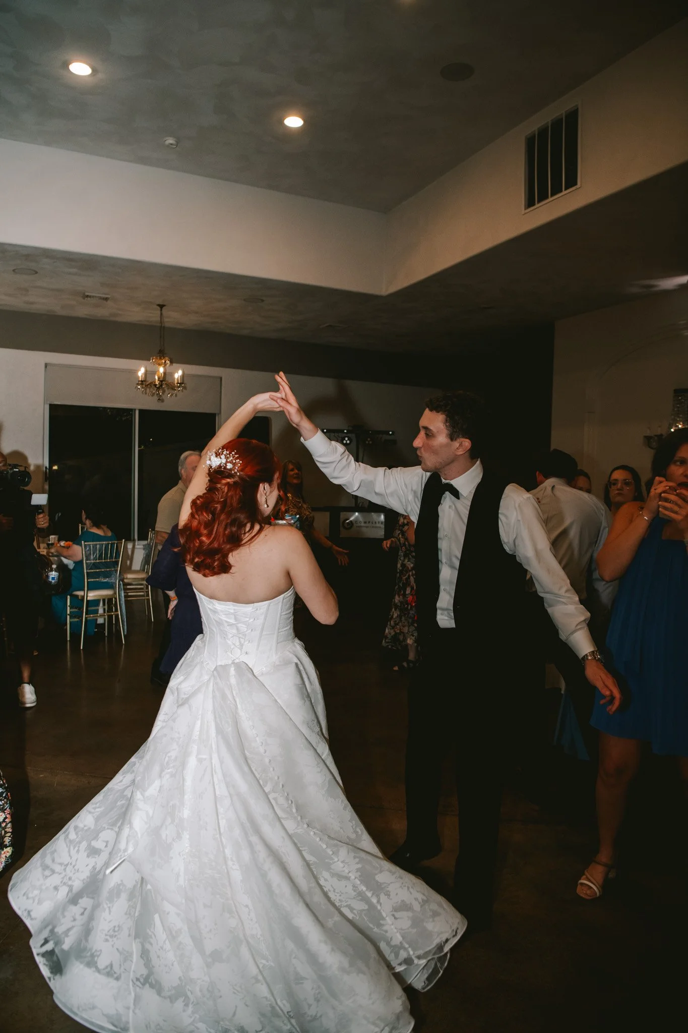 Wedding at Hermann Hill Winery in Hermann Missouri-13-2.jpg