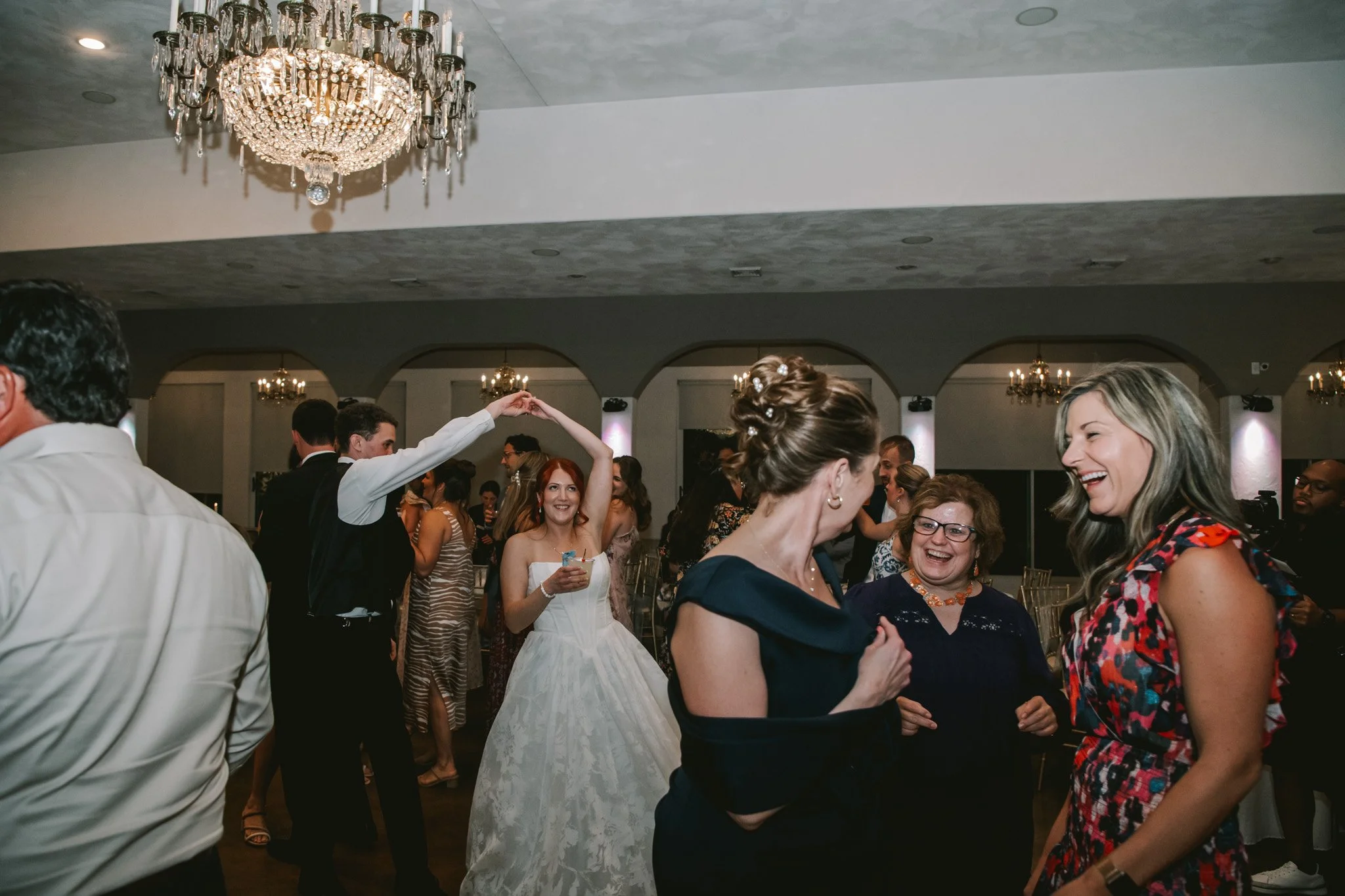 Wedding at Hermann Hill Winery in Hermann Missouri-15-2.jpg