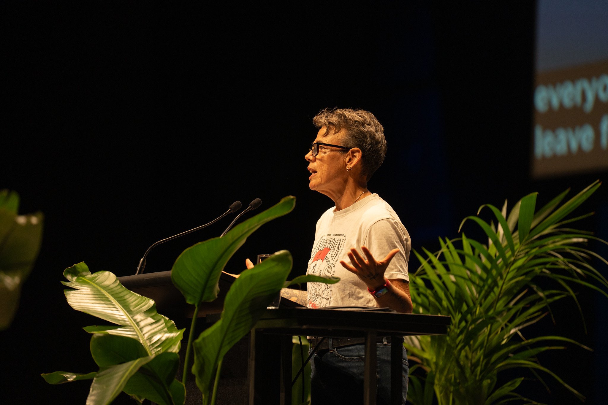 Solidarity in the face of division: lessons from unions holding the line (Webinar)