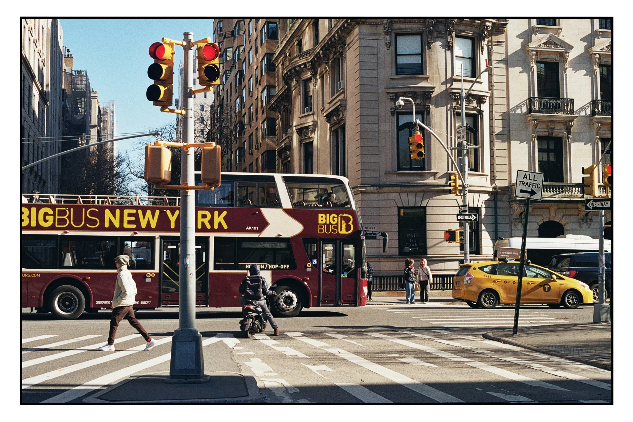 "Big Bus" Black Border.jpg