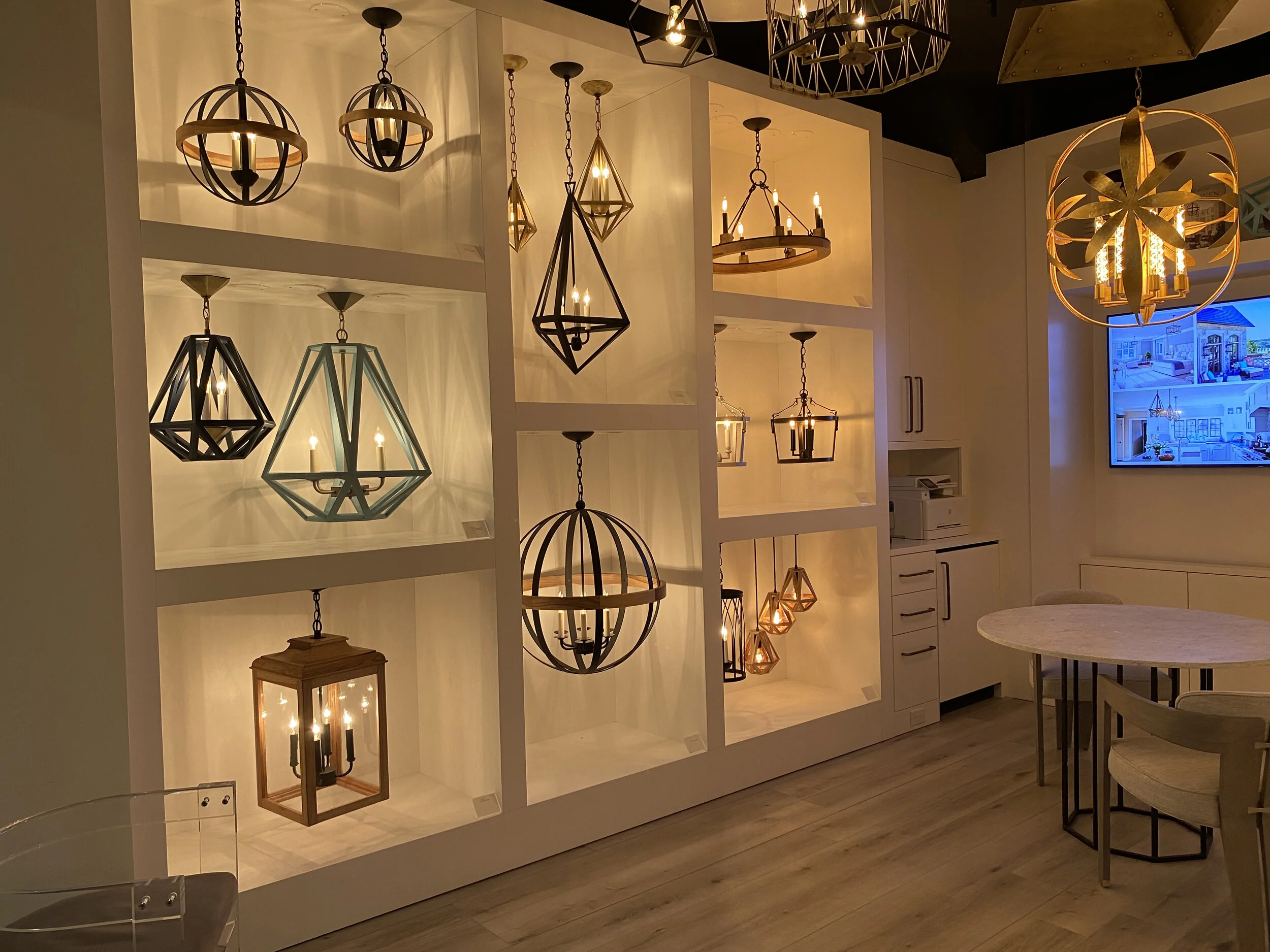 Photo 2. KingsHaven Showroom at DDB.jpg