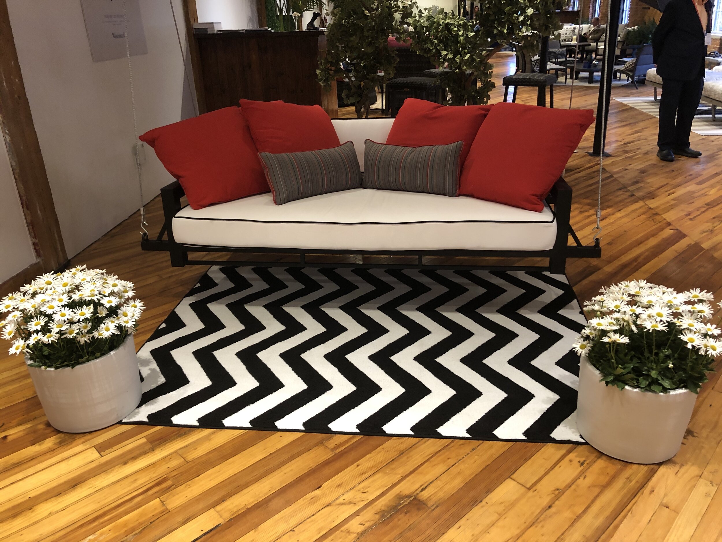 Woodard’s Soho daybed swing comes in an array of fabric choices.