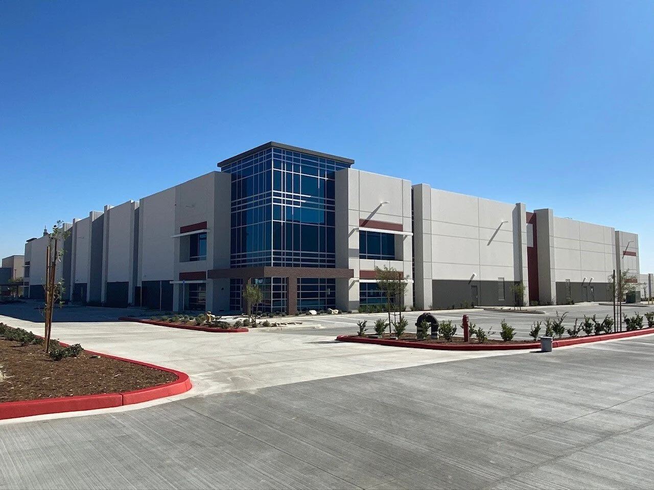 Eclipse International licensee signs lease for Southern Calif. plant
