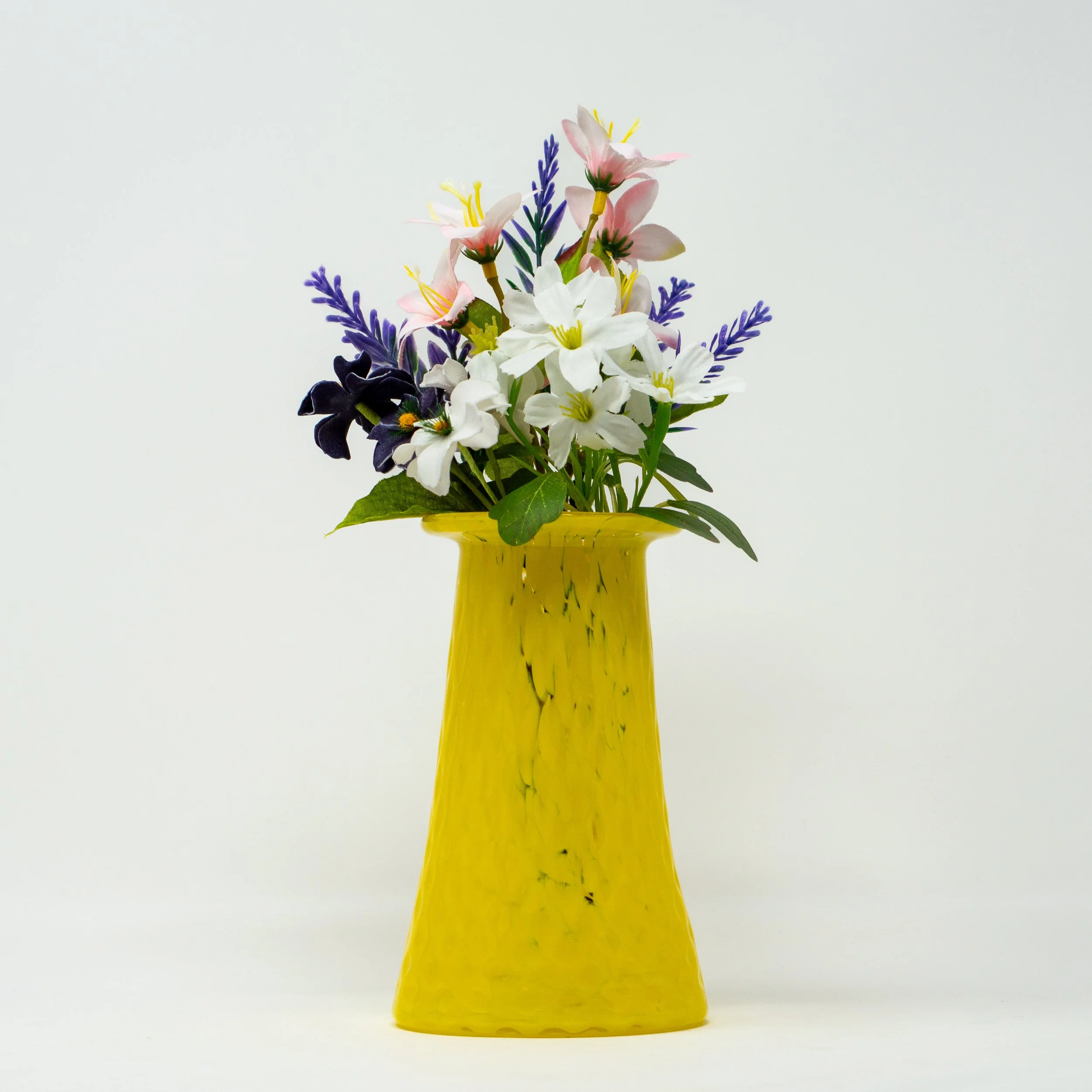 Bud Vase — Joe Hobbs