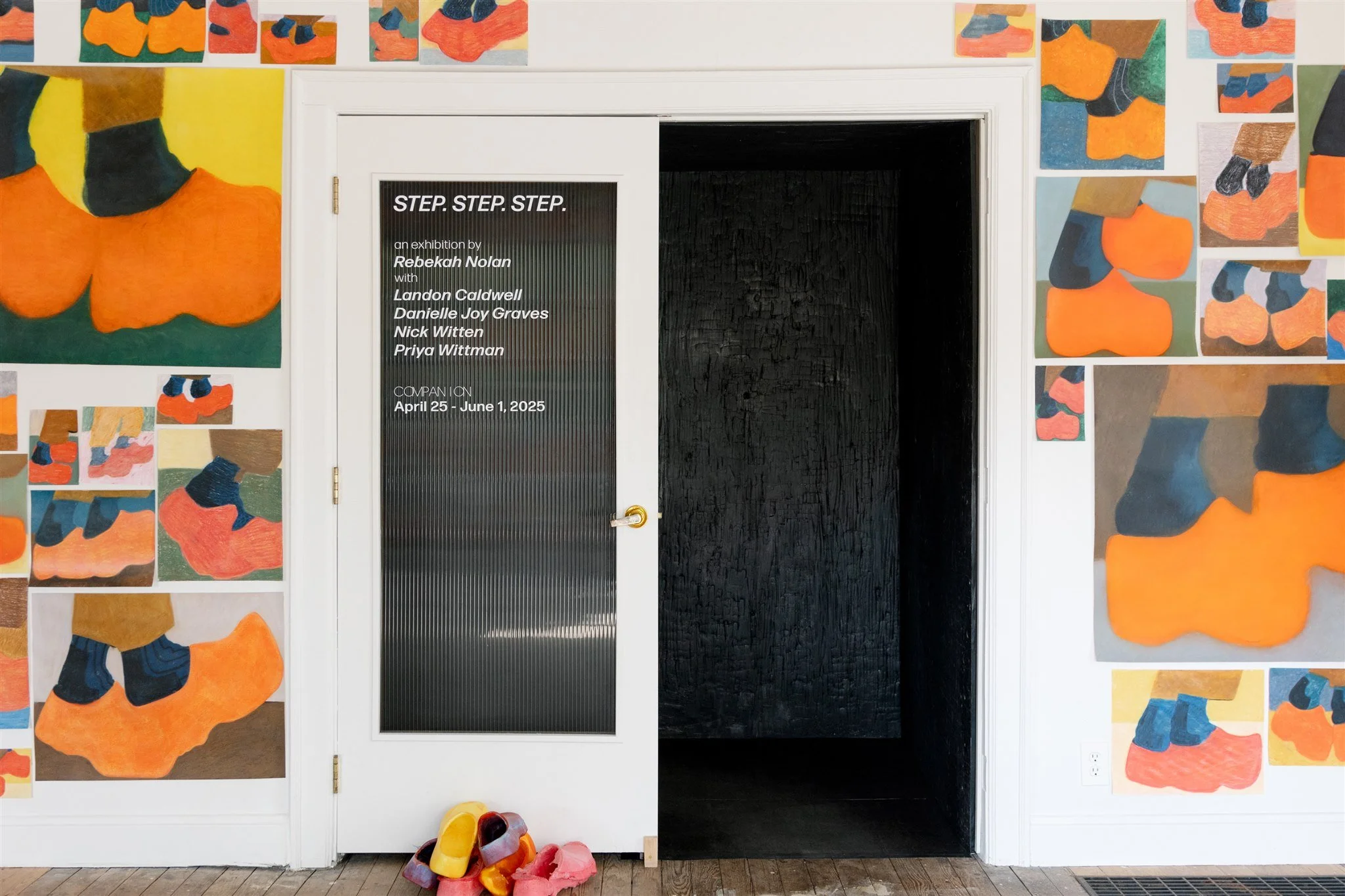 sss_exhibition_door.jpg