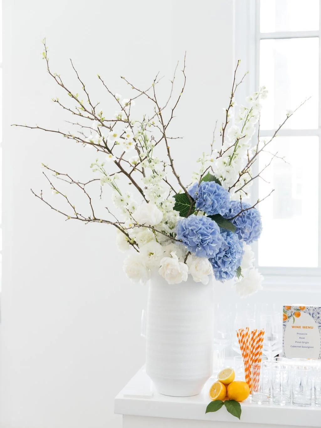 The best season is almost here 🍊 Spritzes, rooftops, and finally coming out of hibernation

Photography @thekatharris