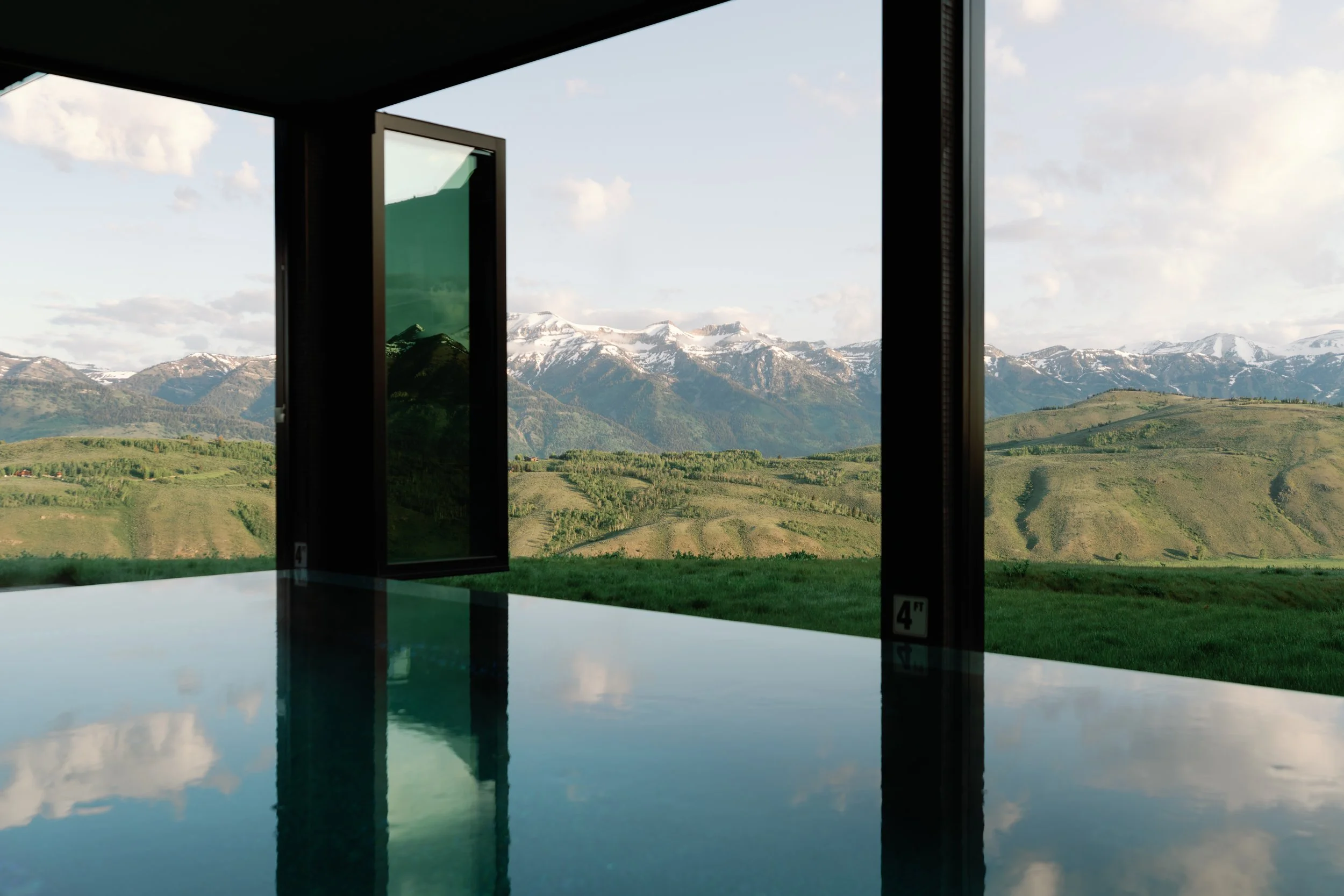 Hotel Yellowstone-15.jpg