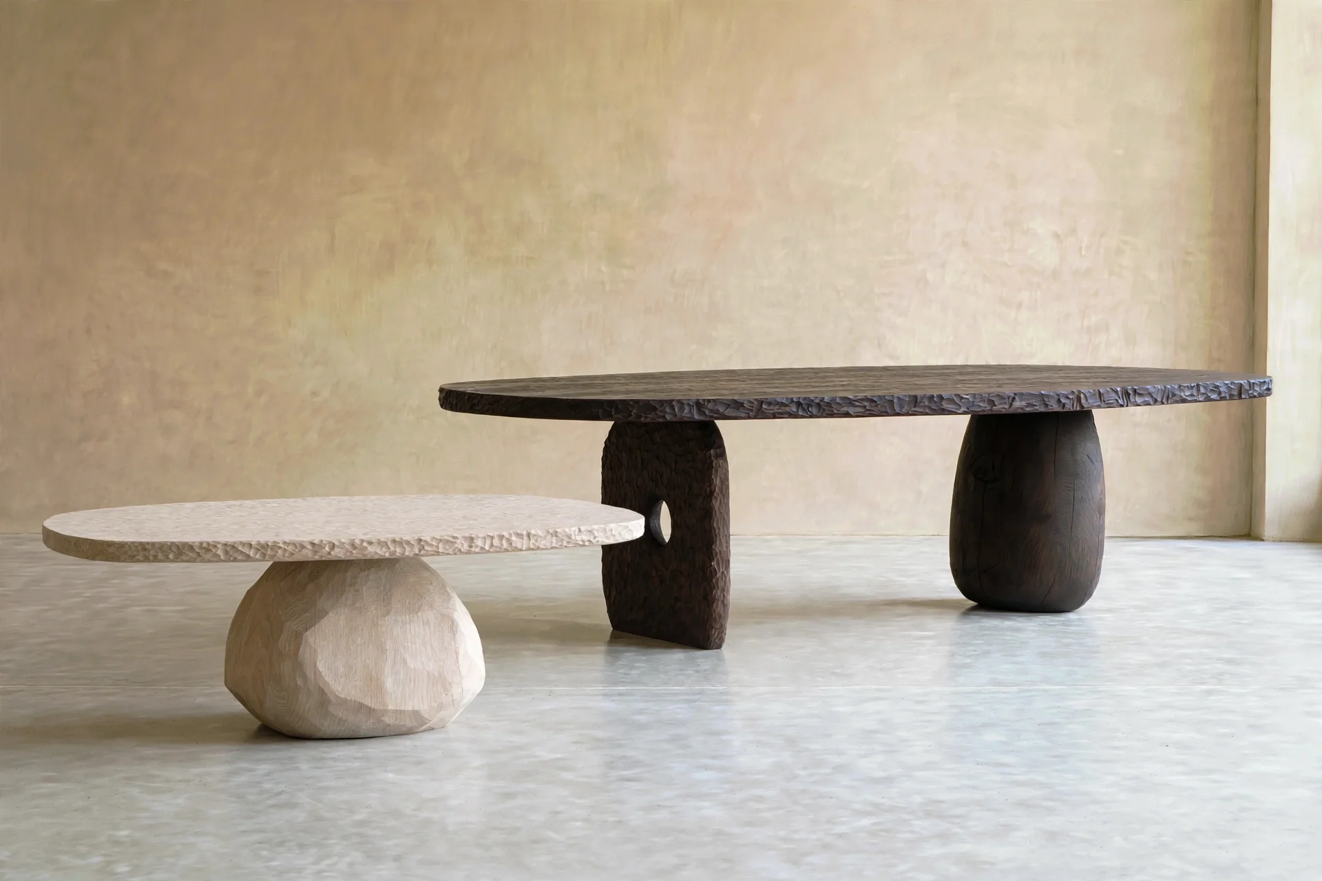 Dining and coffee tables 