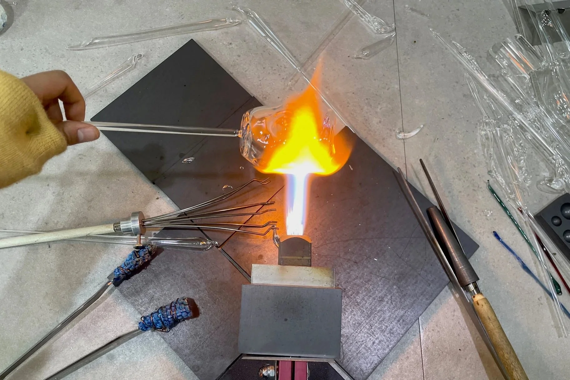 Lamp-working with Azurhaus