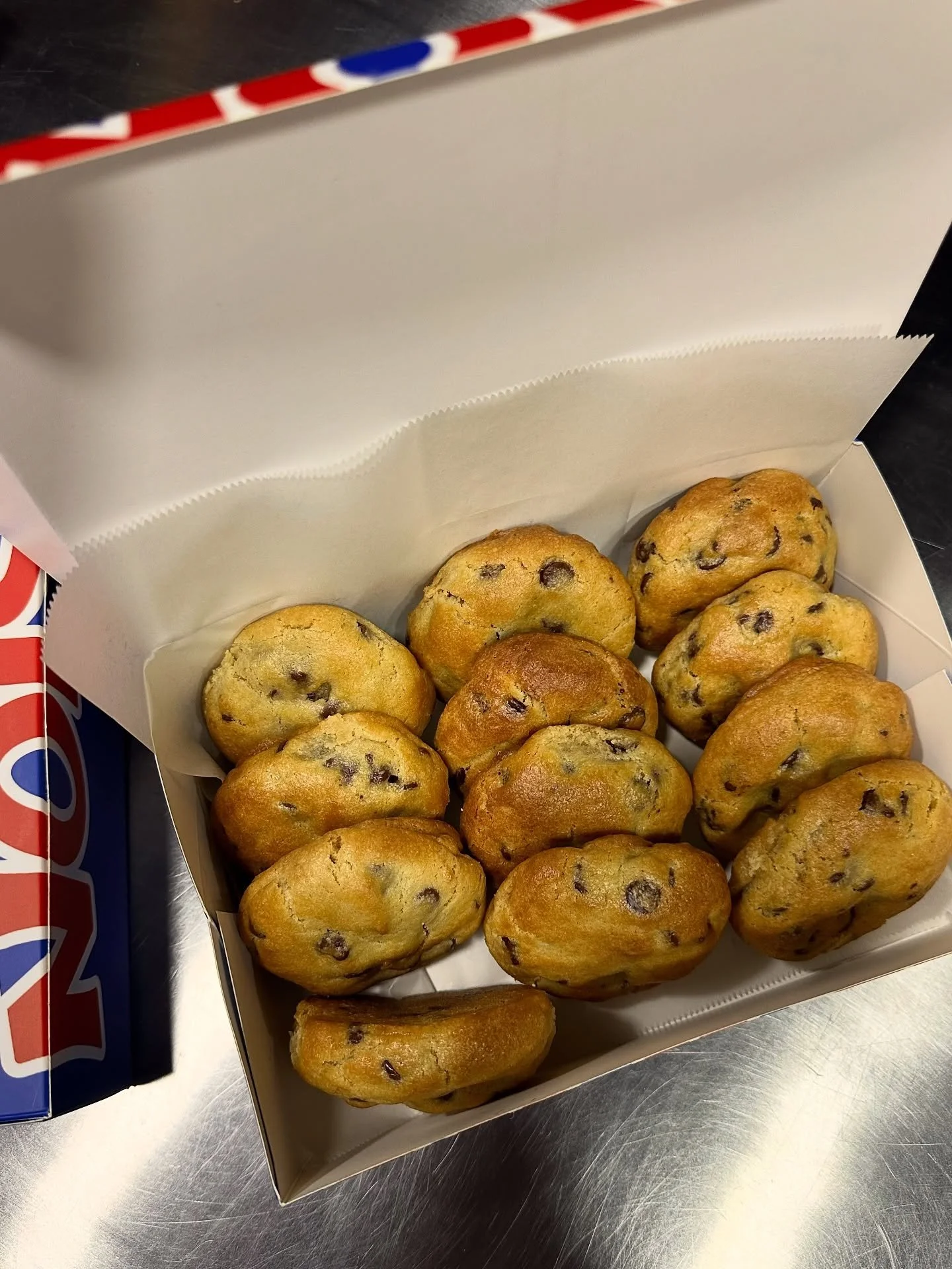 GO AHEAD, COUNT &lsquo;EM! THAT&rsquo;S 12🍪 YOU GET 13 THIS WEEK ONLY. WE&rsquo;RE THROWING IN ONE ON THE HOUSE WITH EVERY ORDER ALL THANKS TO THE WORLD SERIES CHAMPS! RUN IT UP. #bakesomenoise