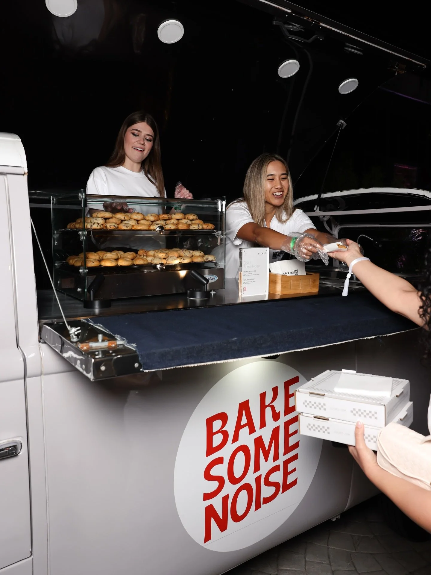 WHEN THE QUEEN CALLS, YOU PICK UP. THIS ONE WAS REALLY SPECIAL. PULLED &lsquo;EL 72 OUT THE GARAGE FOR @cecred BY @beyonce. #bakesomenoise