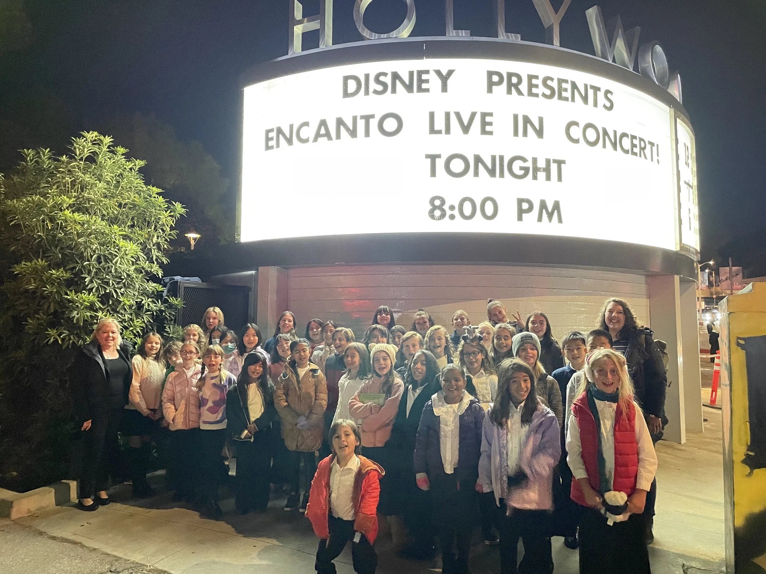 ¡Escuche a nuestros estudiantes en Encanto en el Hollywood Bowl!