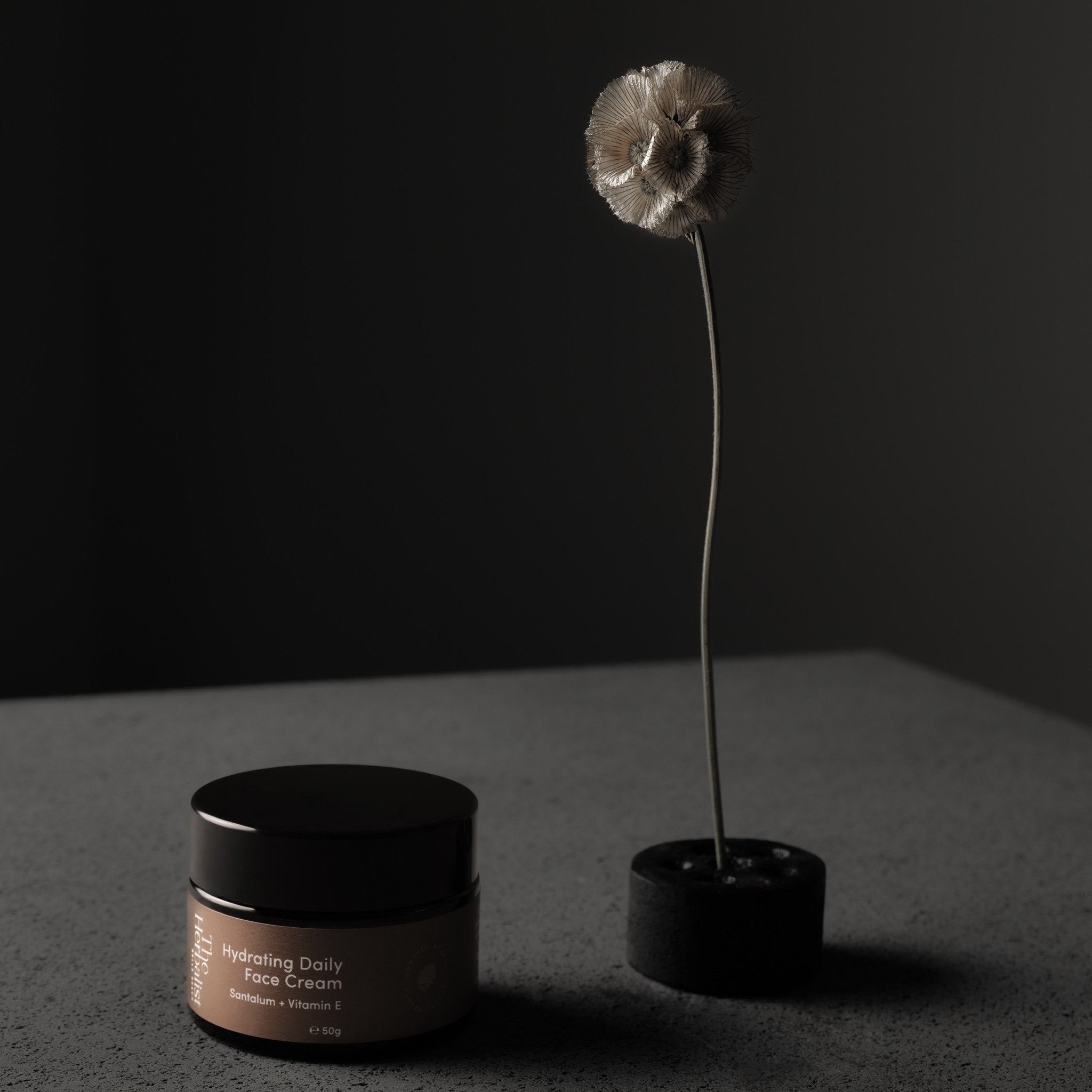  Santalum album