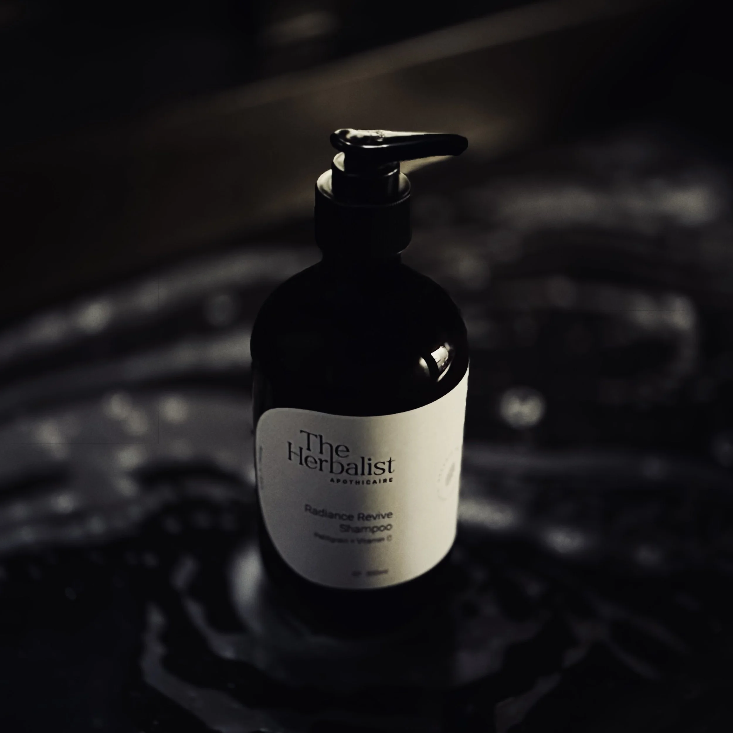 Hotel + Spa Radiance Revive Shampoo