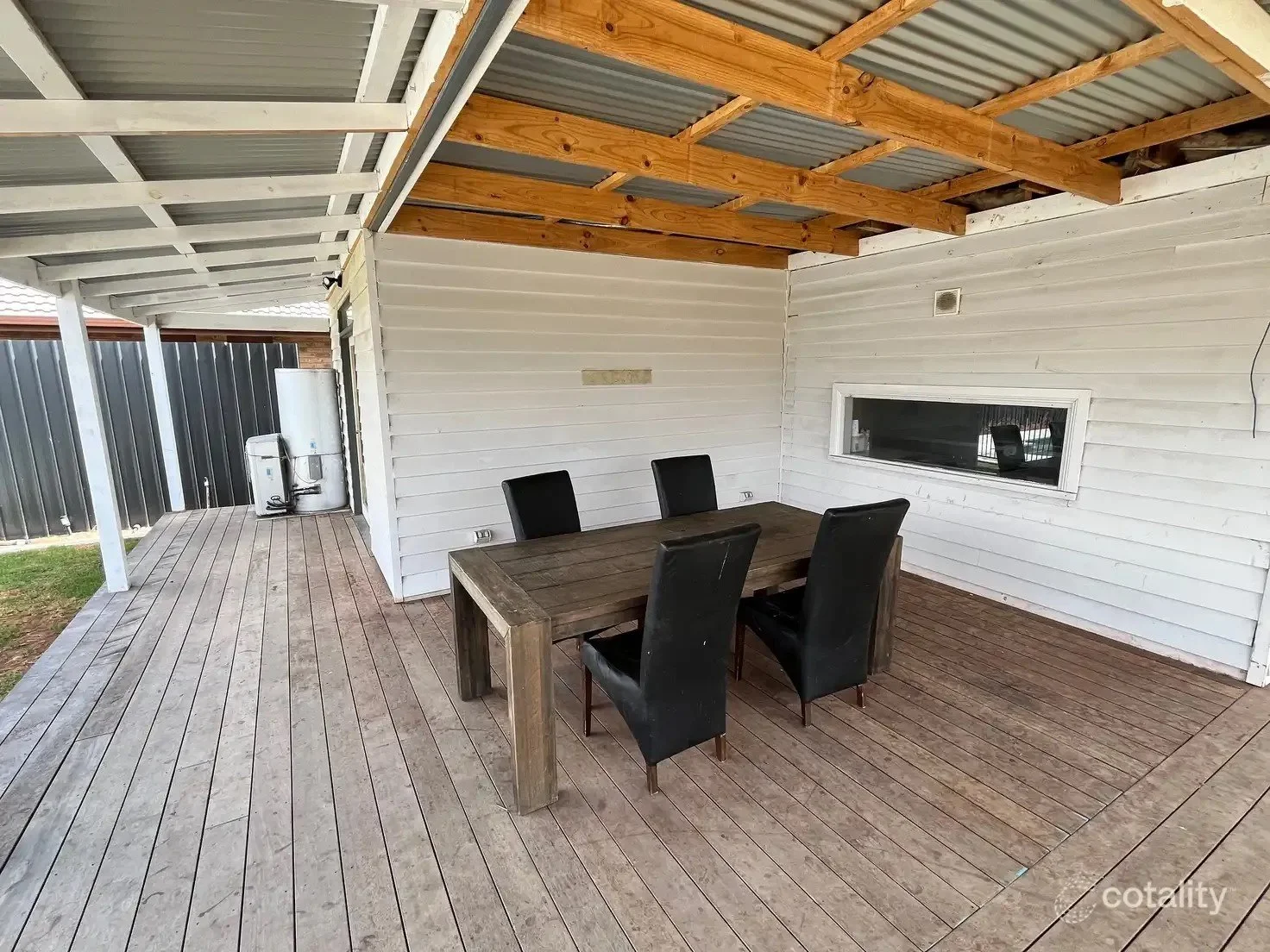 hqgk53iiqyi7dashp72v5orqzm.jpg