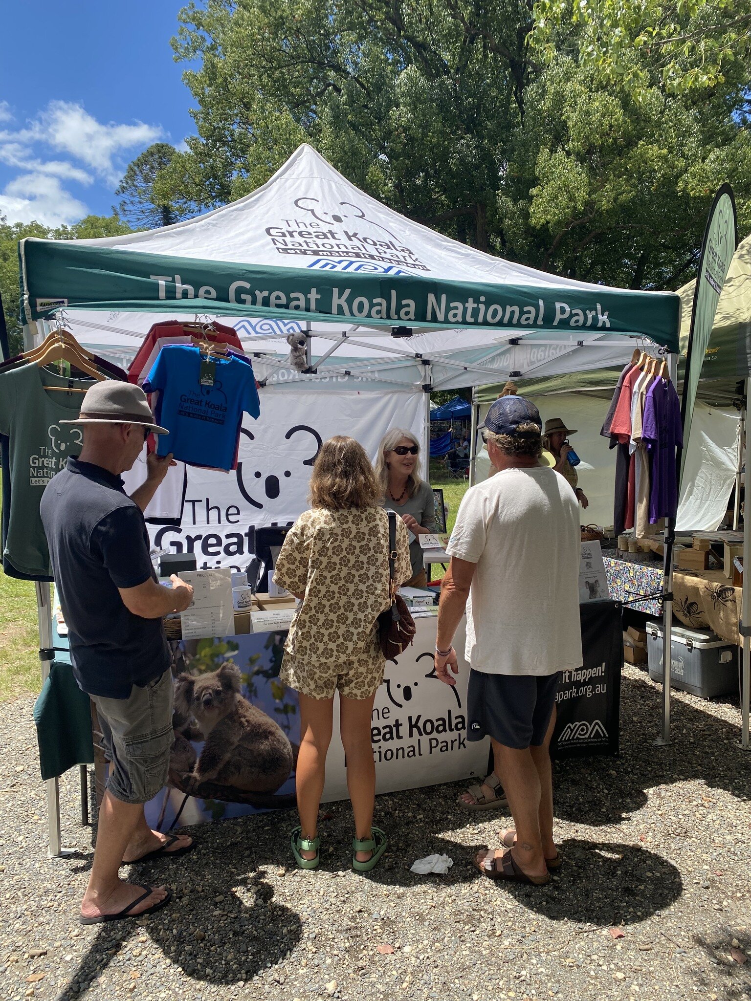 We LOVE our volunteer team and so do so many of you!

If you're passionate about wildlife and would like to help support the Great Koala National Park campaign, there are different ways you can join the volunteer team:

You can:
👉🏽 Join the market 