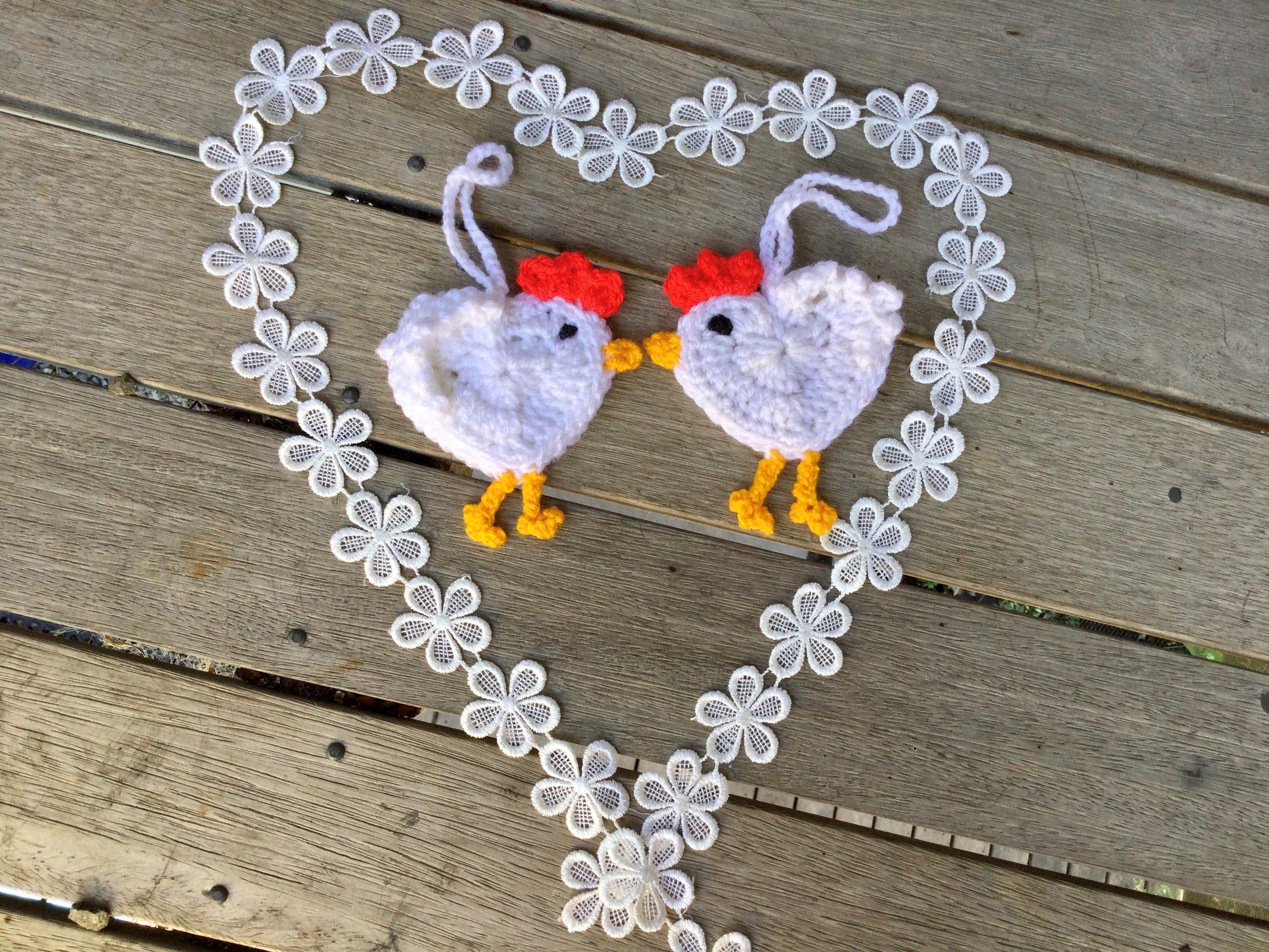 chicken ornament 5.jpg