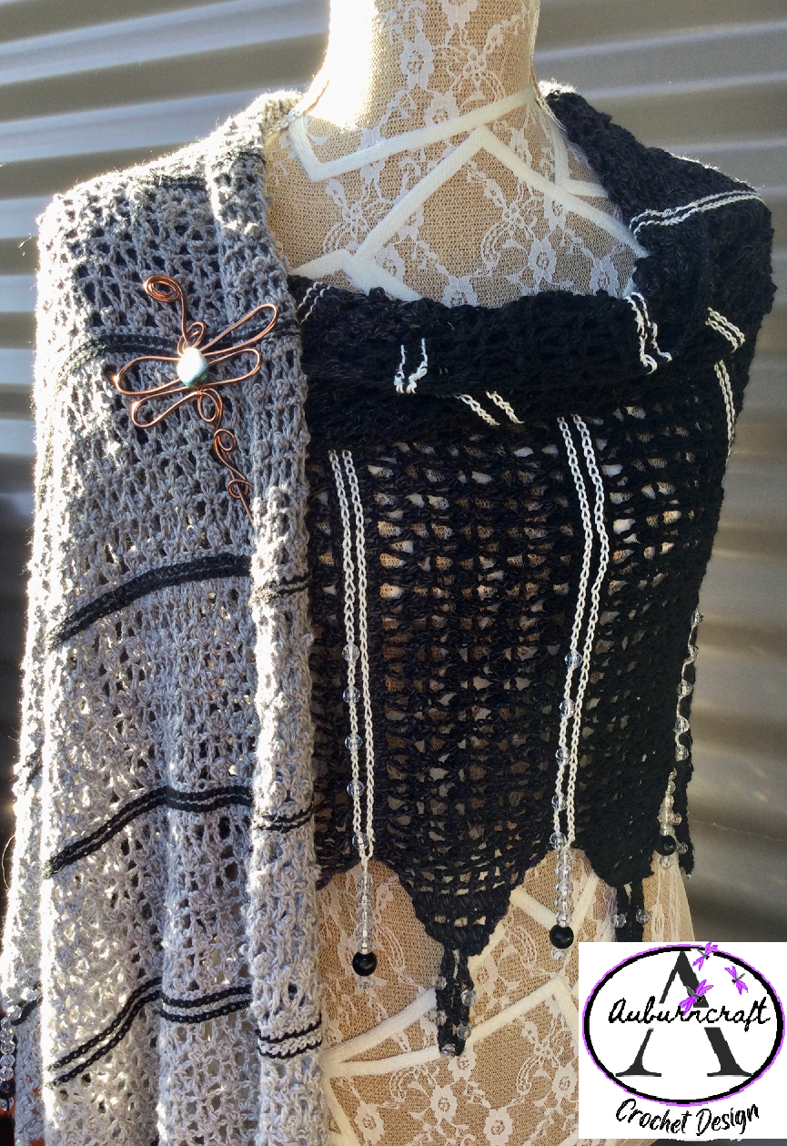 chandelier shawl 29 with hlogo.png