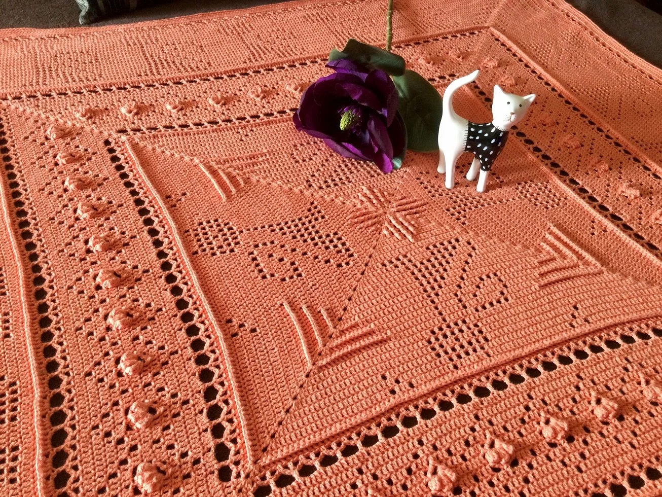 large cat blanket 1.jpg