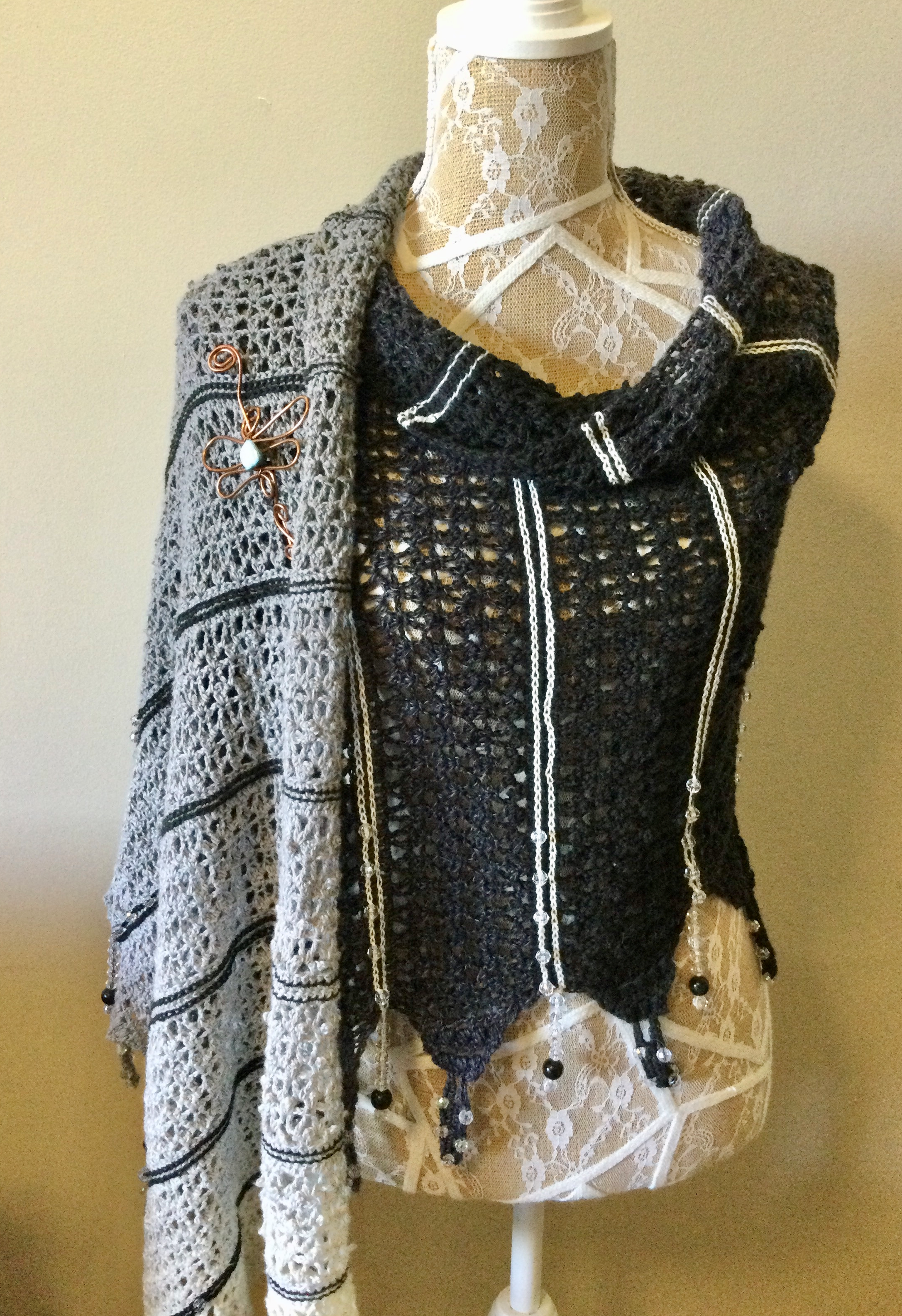 chandelier shawl 39.png