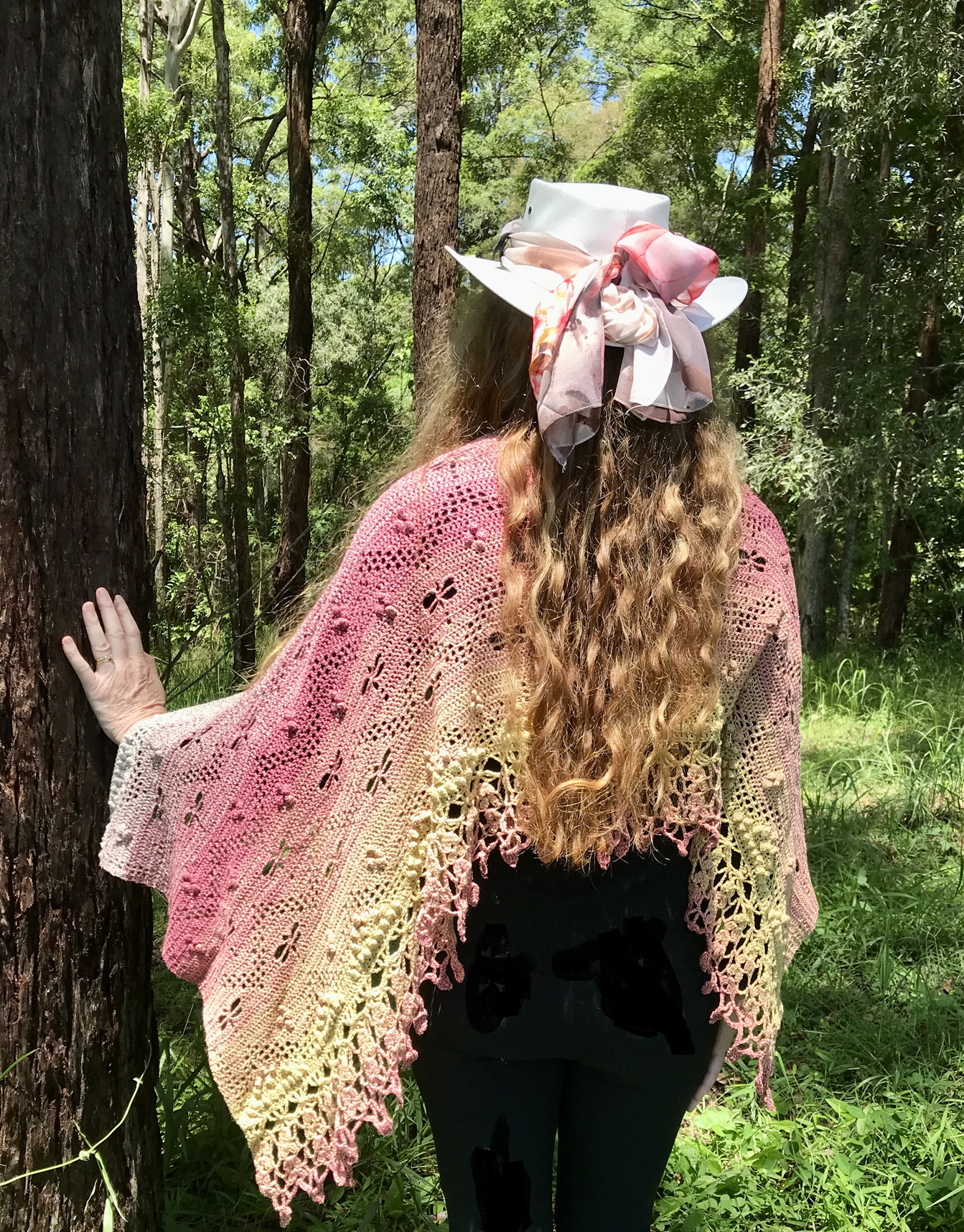 lost in the dragonfly labyrinth shawl new picture 1.png