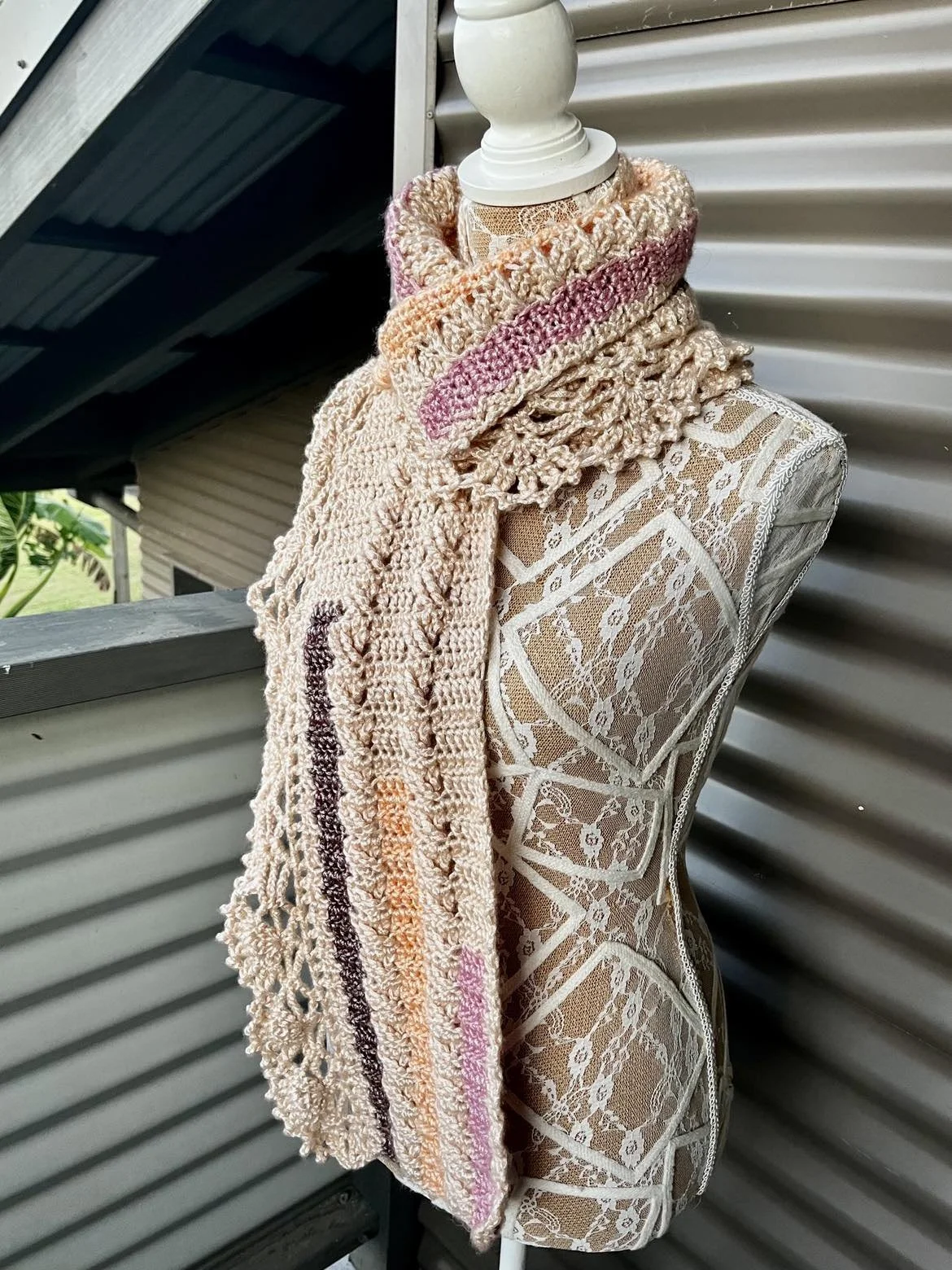 neapolitan harmony scarf fin 3.jpg