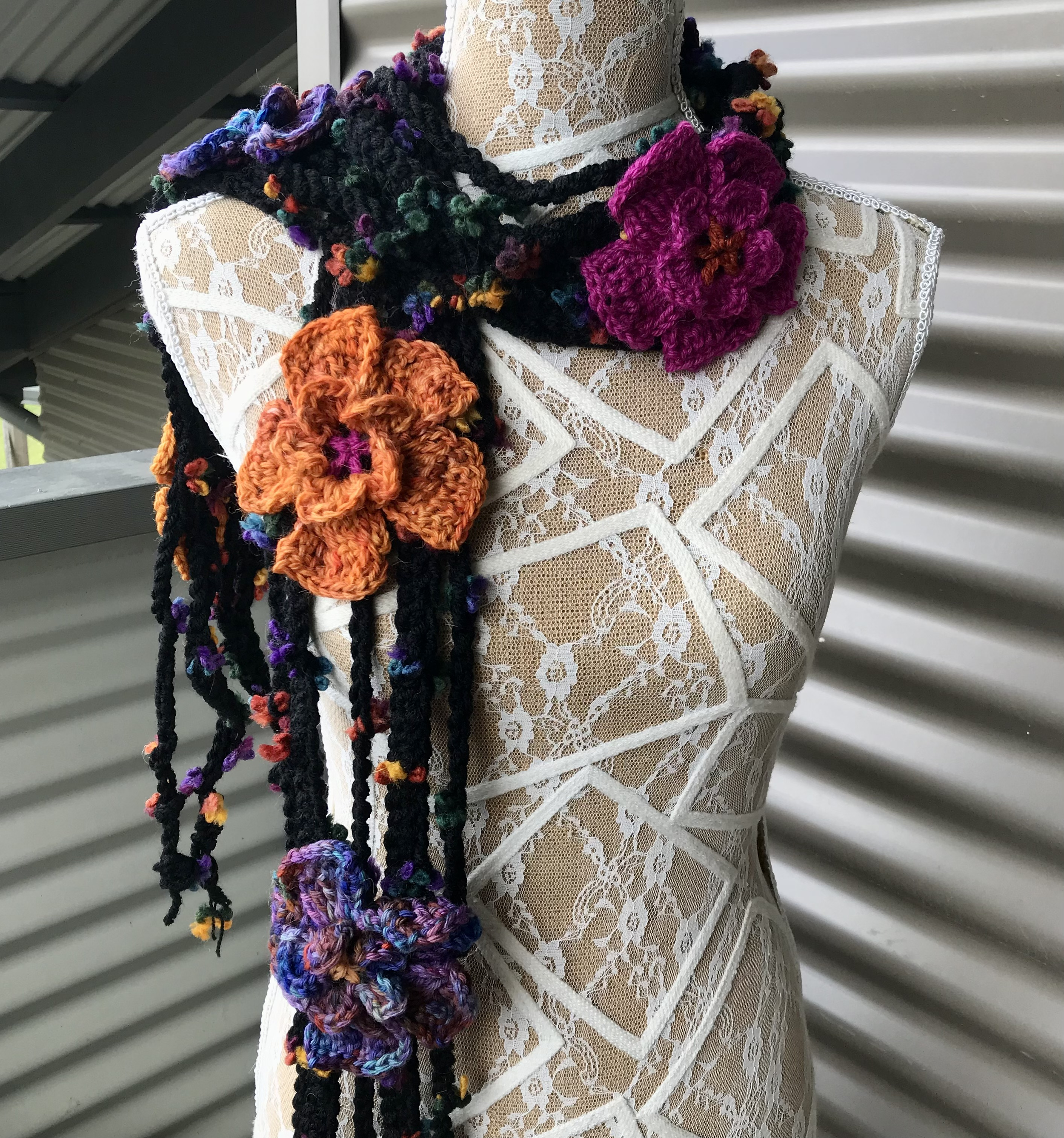 alize maxi flower scarf main picture 5.png