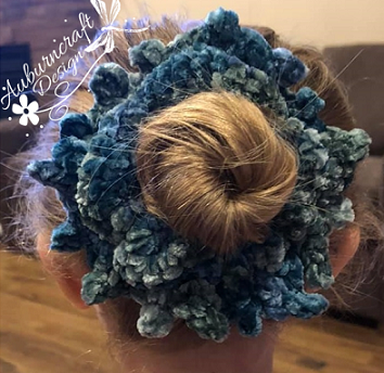 scrunchie for web.png