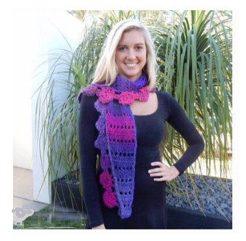 chloe dee shawl.png