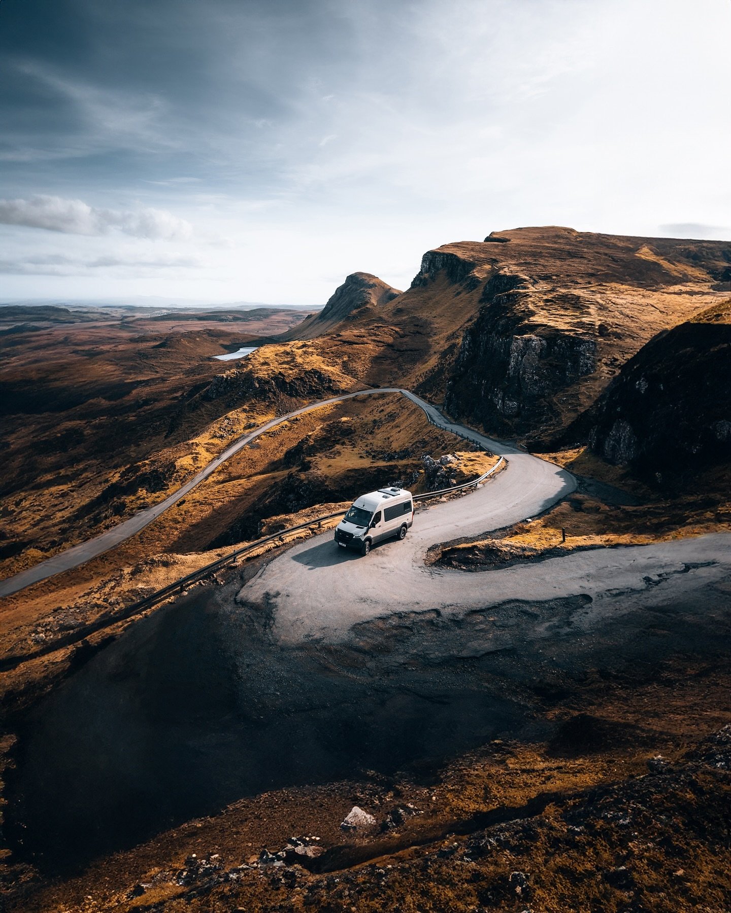 Dreaming of Scotland 🏴󠁧󠁢󠁳󠁣󠁴󠁿 
.
📸: @sean_cgn 
📍: Isle of Skye, Scotland
.
#visitscotland #scotlandshots #hiddenscotland