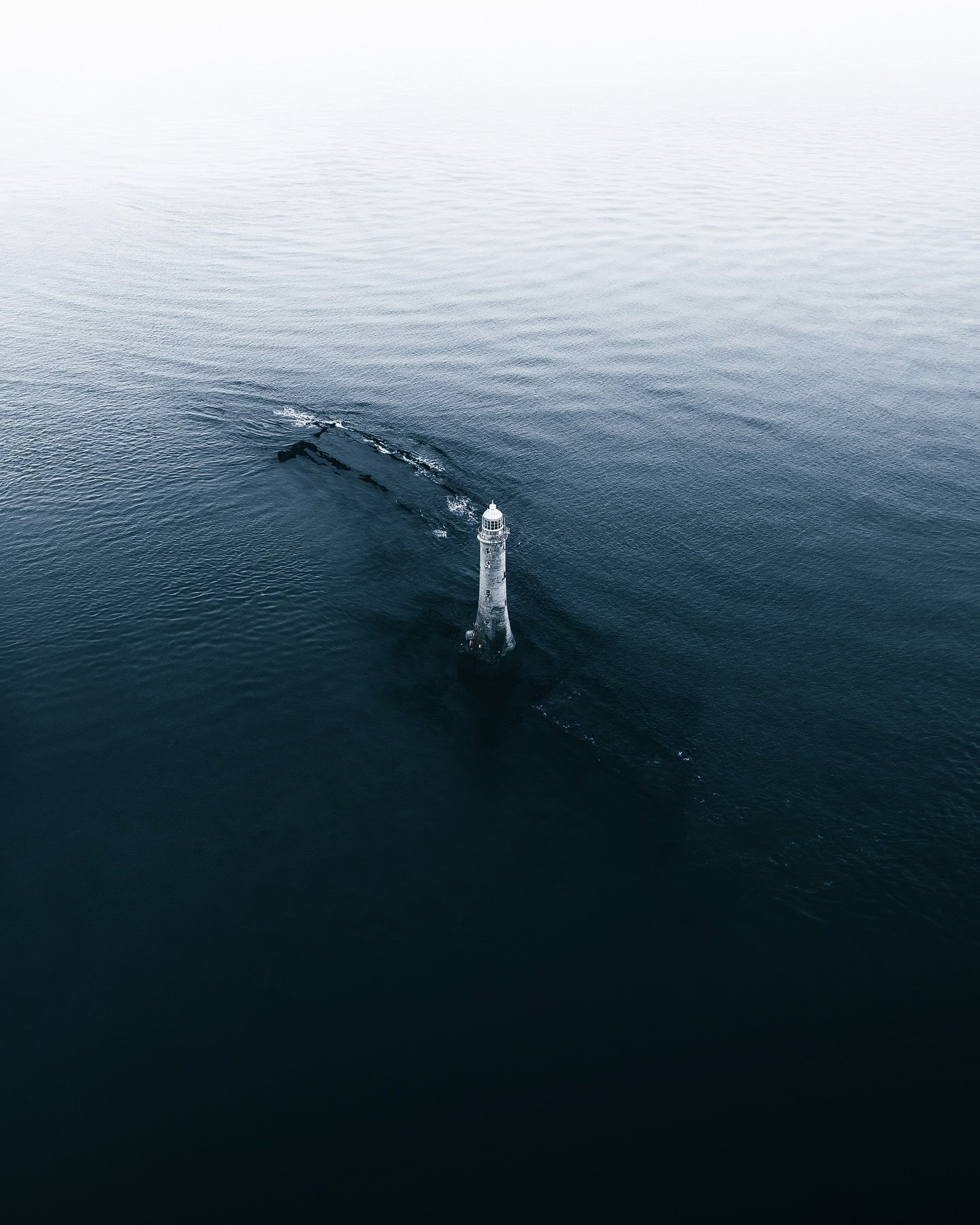Minimalistic and dramatic scenes from the Irish east coast.
.
📸: @sean_cgn 
📍: Ireland
.
#ireland #visitireland #irelandtravel