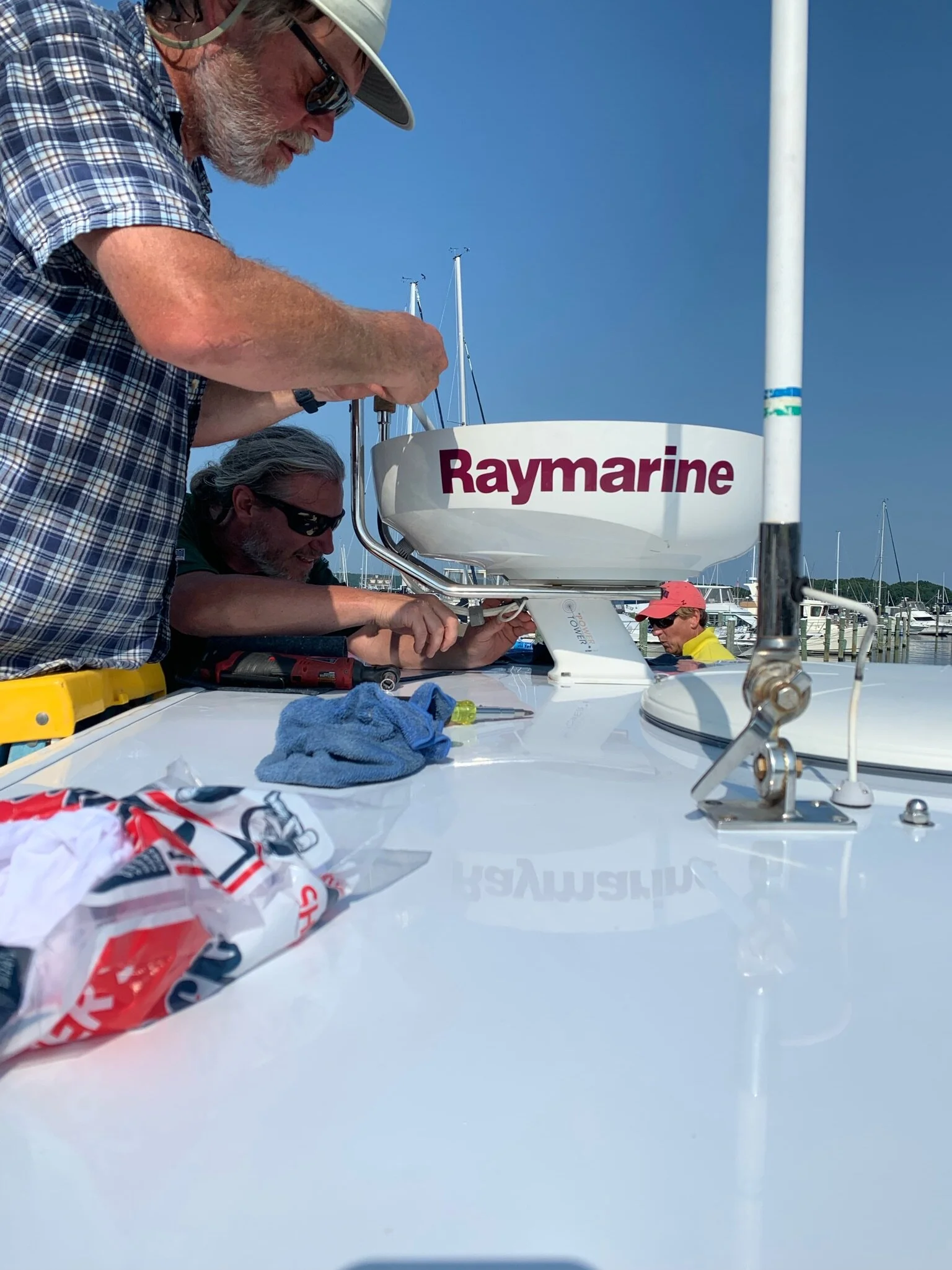 Raymarine radar installation 07.2021