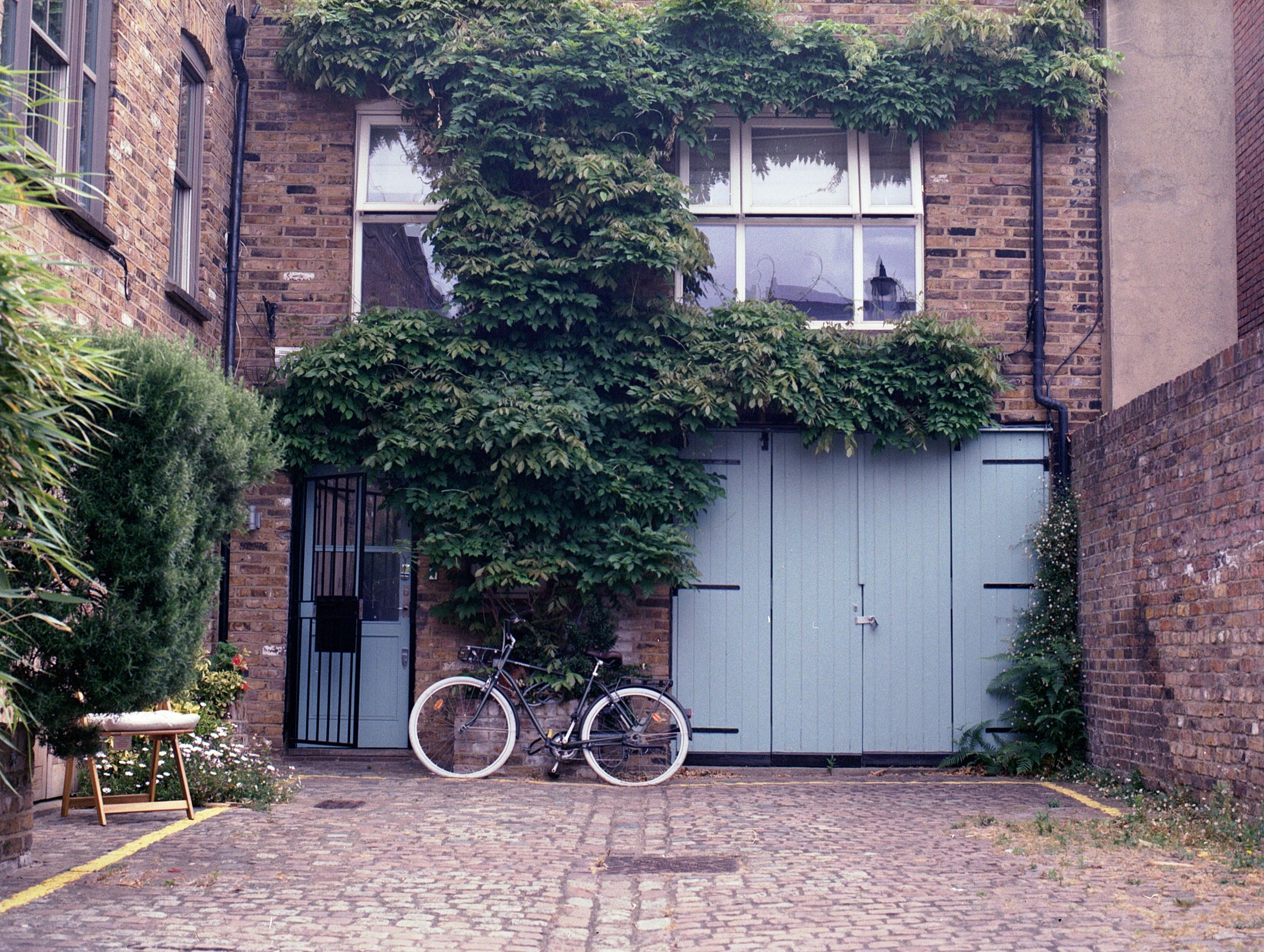 Antoine_Film_86-2.jpg