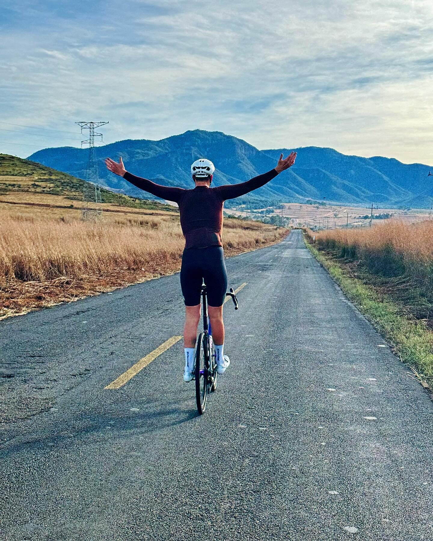 Gracias Mexico, we&rsquo;ll be back! An incredible place to ride, the bikes weren&rsquo;t bad either&hellip; 🇲🇽 

#mexico #mexicocycling #jalisco #bicibucerias  #cycling #cycletrip #terratravel #terratitanium  #terrafirma #titaniumroadbike