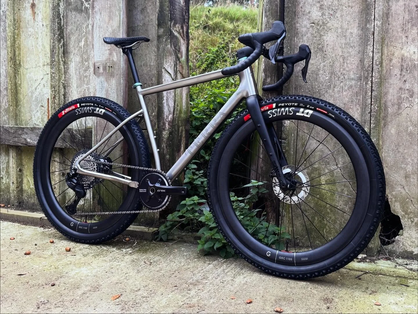 Time to go monster trucking&hellip;

Tom commissioned this monster as his second Terra Incognita after falling head over heels in love with the gravel racing scene and taking on more and more competitive events. The new bike needed to be more race tu