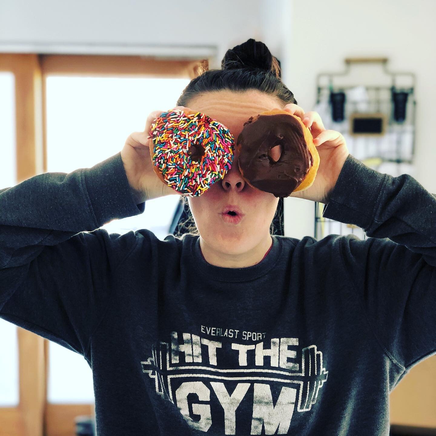 Are you tired of skipping donuts with your kids in order to lose weight?!⁠⁠
⁠⁠
GIRL! I HEAR YOU!! ⁠⁠
⁠⁠
I was meeting with a client recently and she said she was frustrated with constantly thinking about food, not seeing changes and getting frustrate