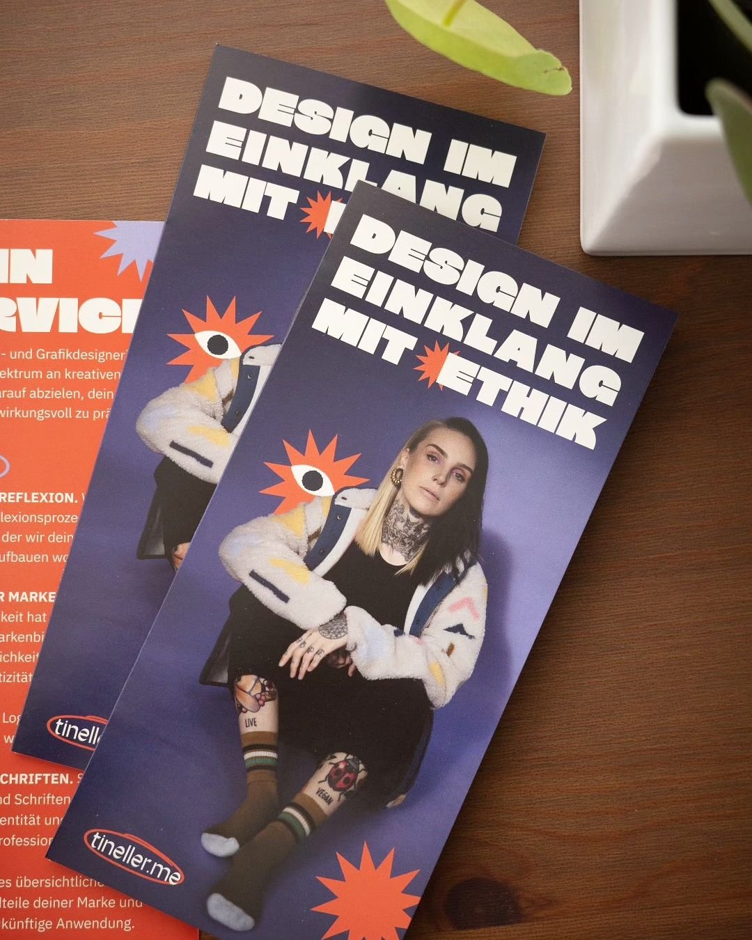 DESIGN IM EINKLANG MIT ETHIK ✹ Fr&uuml;her hab ich es immer als so unfassbar schwer empfunden f&uuml;r mich selbst eine Website, Flyer, Sticker und freie Projekte zu gestalten. Ich hatte &ldquo;nie den Kopf daf&uuml;r&rdquo; mir Gedanken dar&uuml;ber