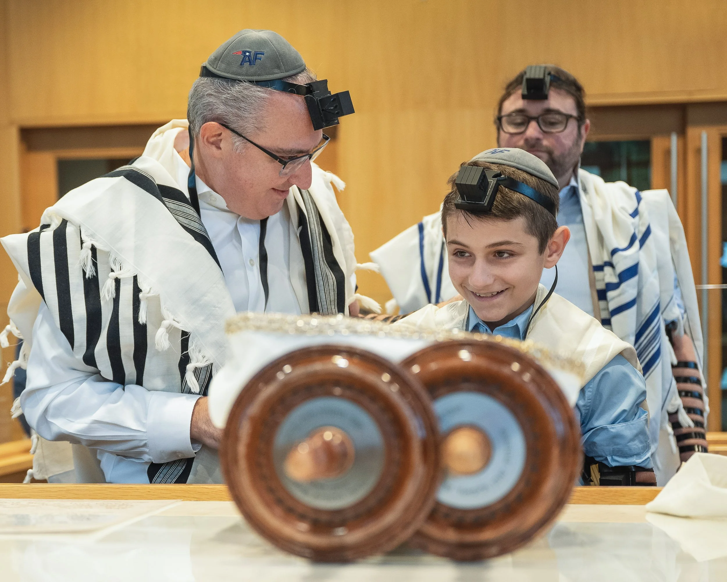 bar_mitzvah_photographer_englewood_cliffs_new_jersey-13.jpg