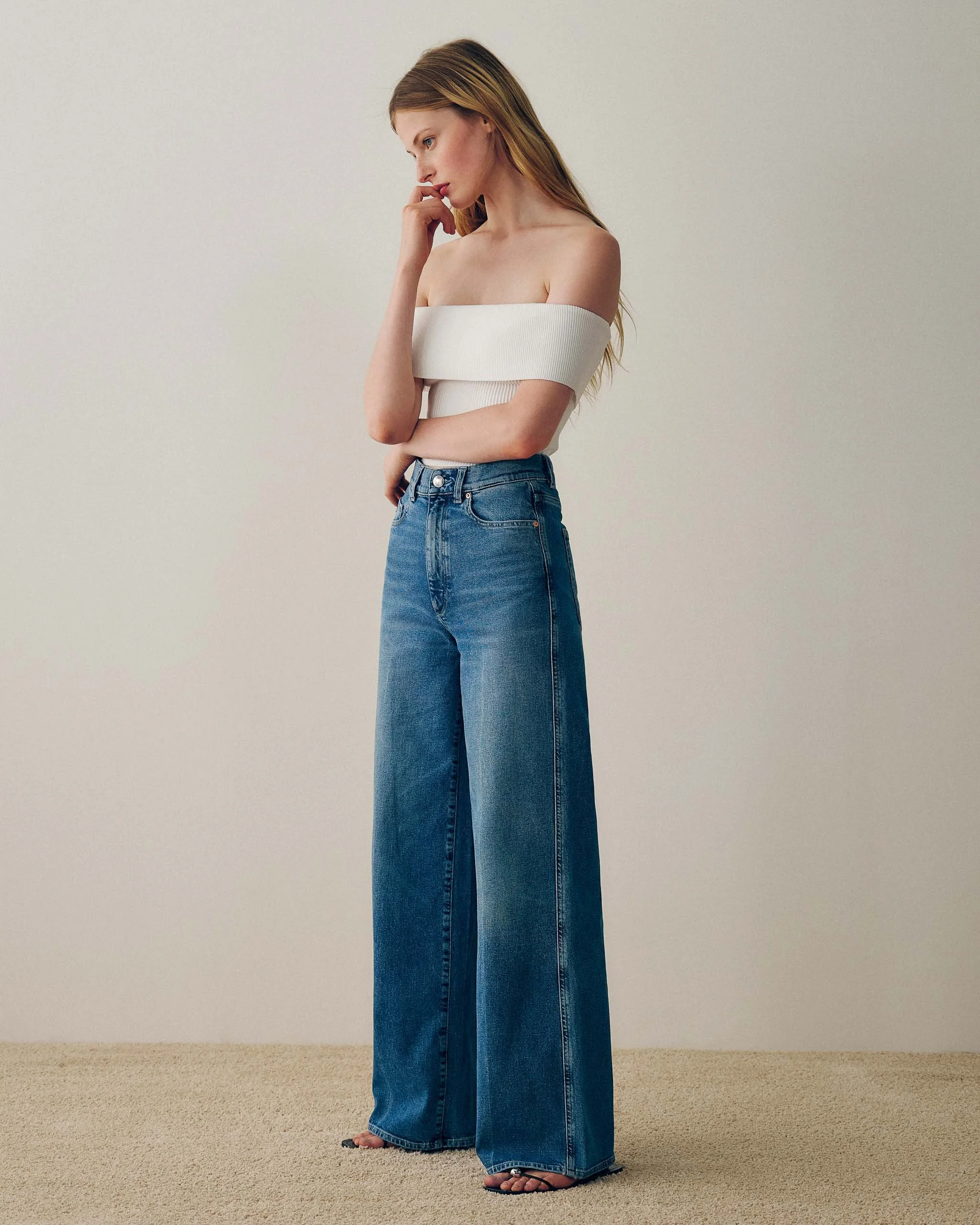 HEPBURN WIDE 32 WYTHE INSTASCULPT RIB OFF SHOULDER TOP WHITE_01.jpg