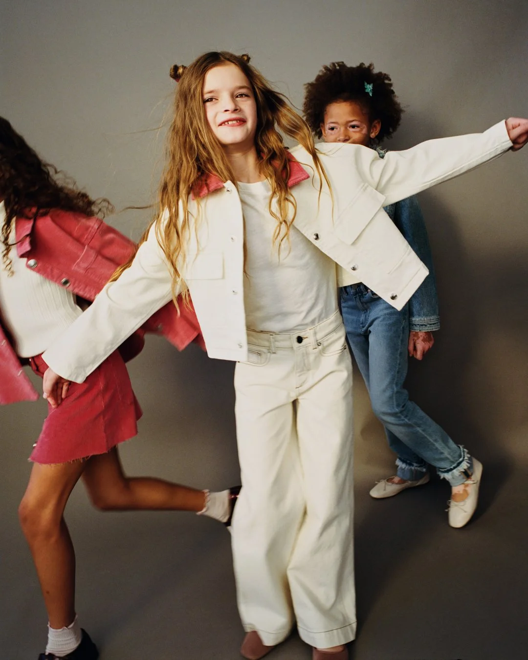 DL1961_FW24_KIDS_EDITORIAL_07.jpg