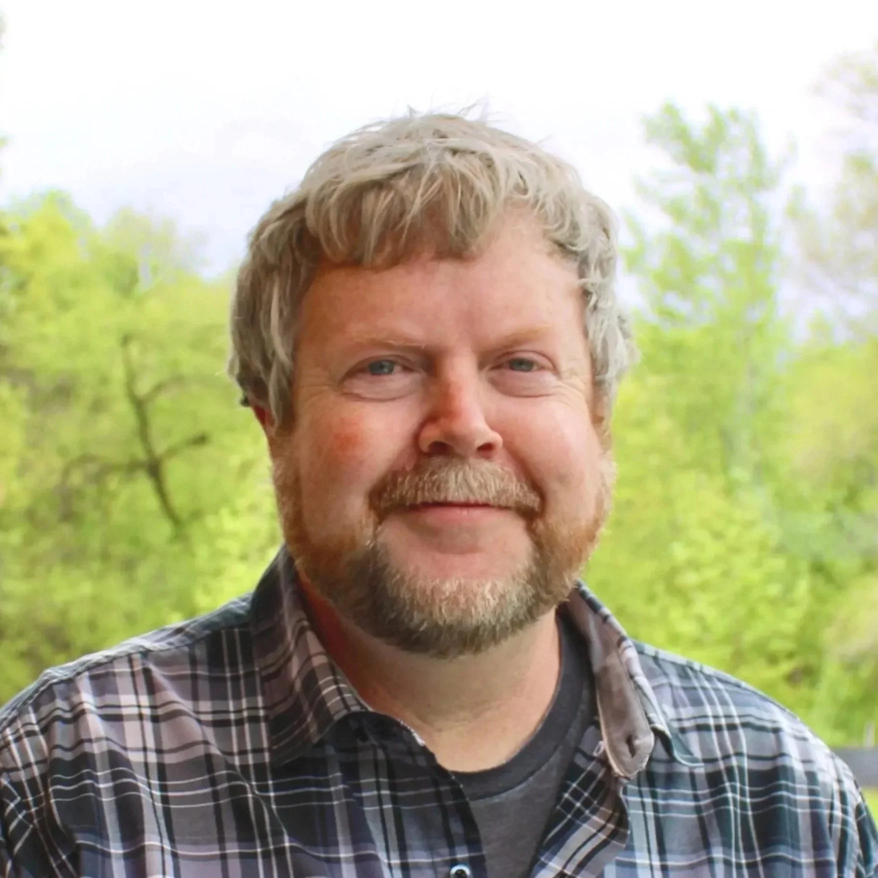 Kent Henriksen Contemporary Music Director kent@easter.org