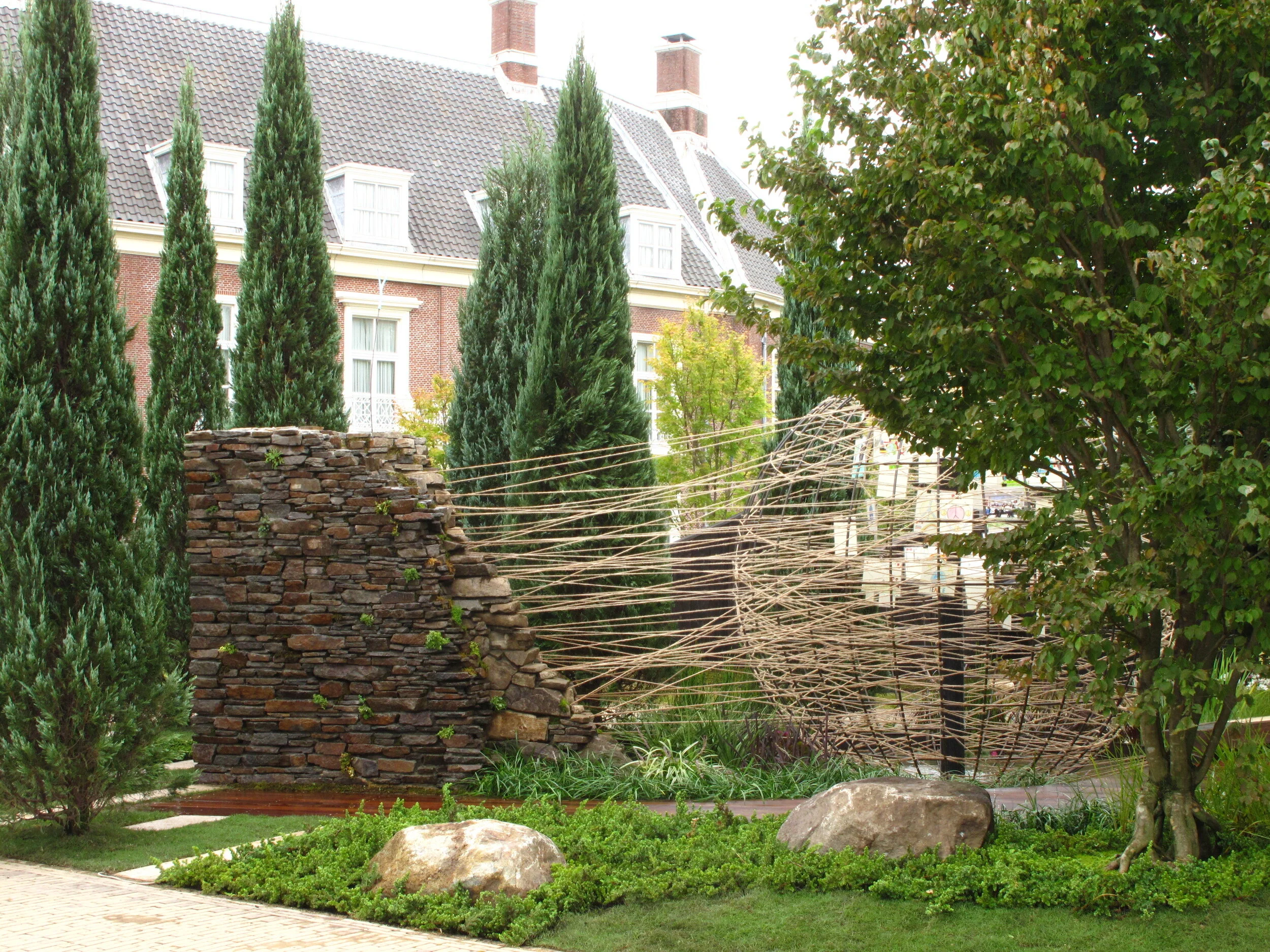 b sq. Design Studio invited back to Japan in 2014