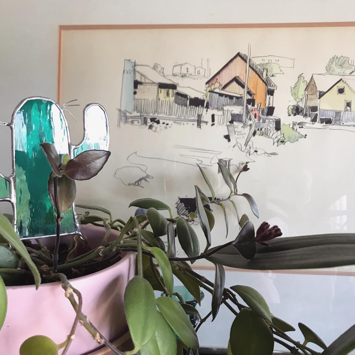 Always so happy when I find the perfect vintage find! I saw this vintage piece and was immediately drawn to it and had to have it! #vintageartwork 

Sourcing art (new AND pre-loved) for our clients is our jam!  Adding art to your home can really brin